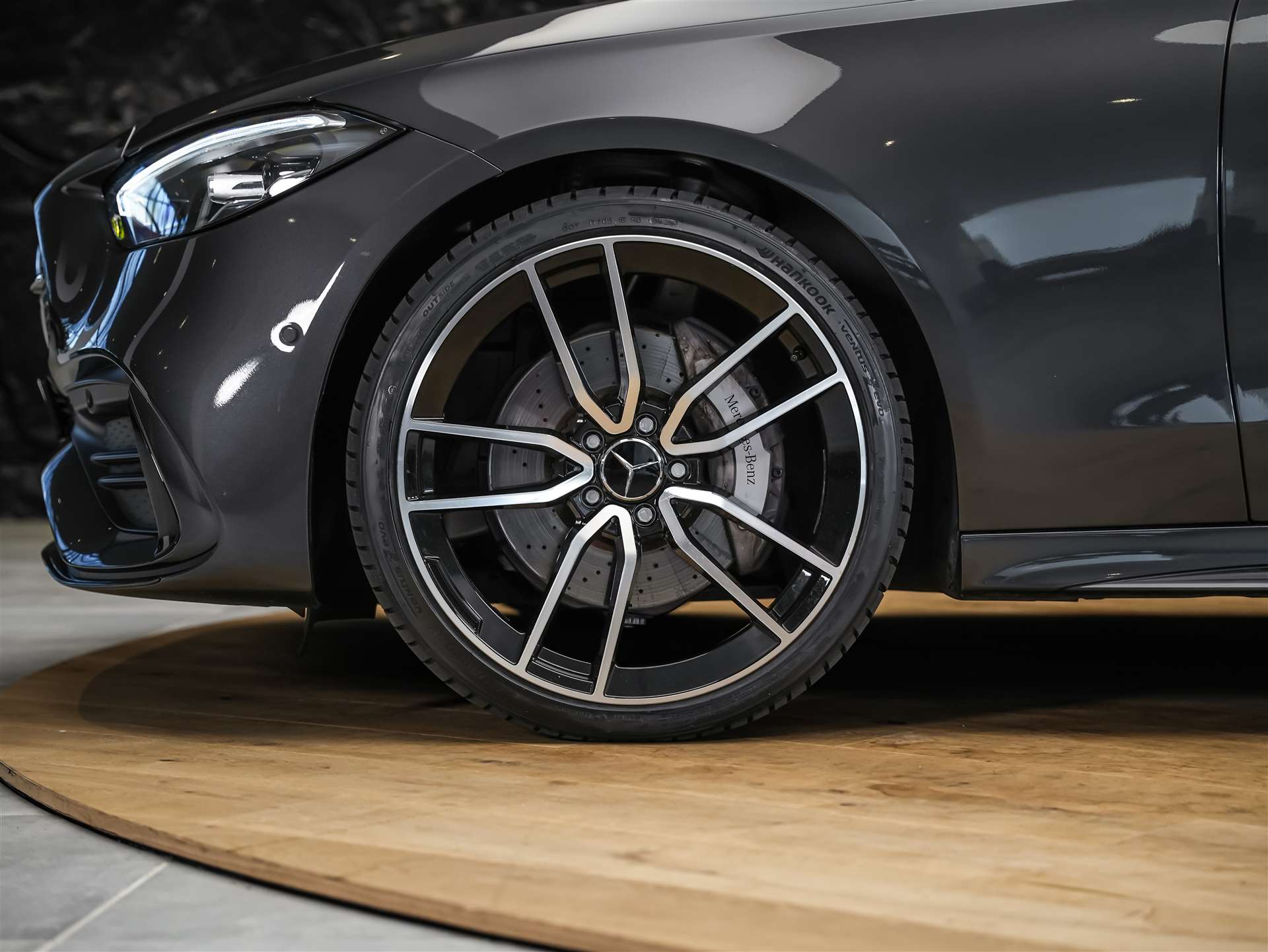 MERCEDES-BENZ C 300 d 4 Matic* 20" Felgen*Werksgarantie*Head-Up*Lenkradheizung*-image-16