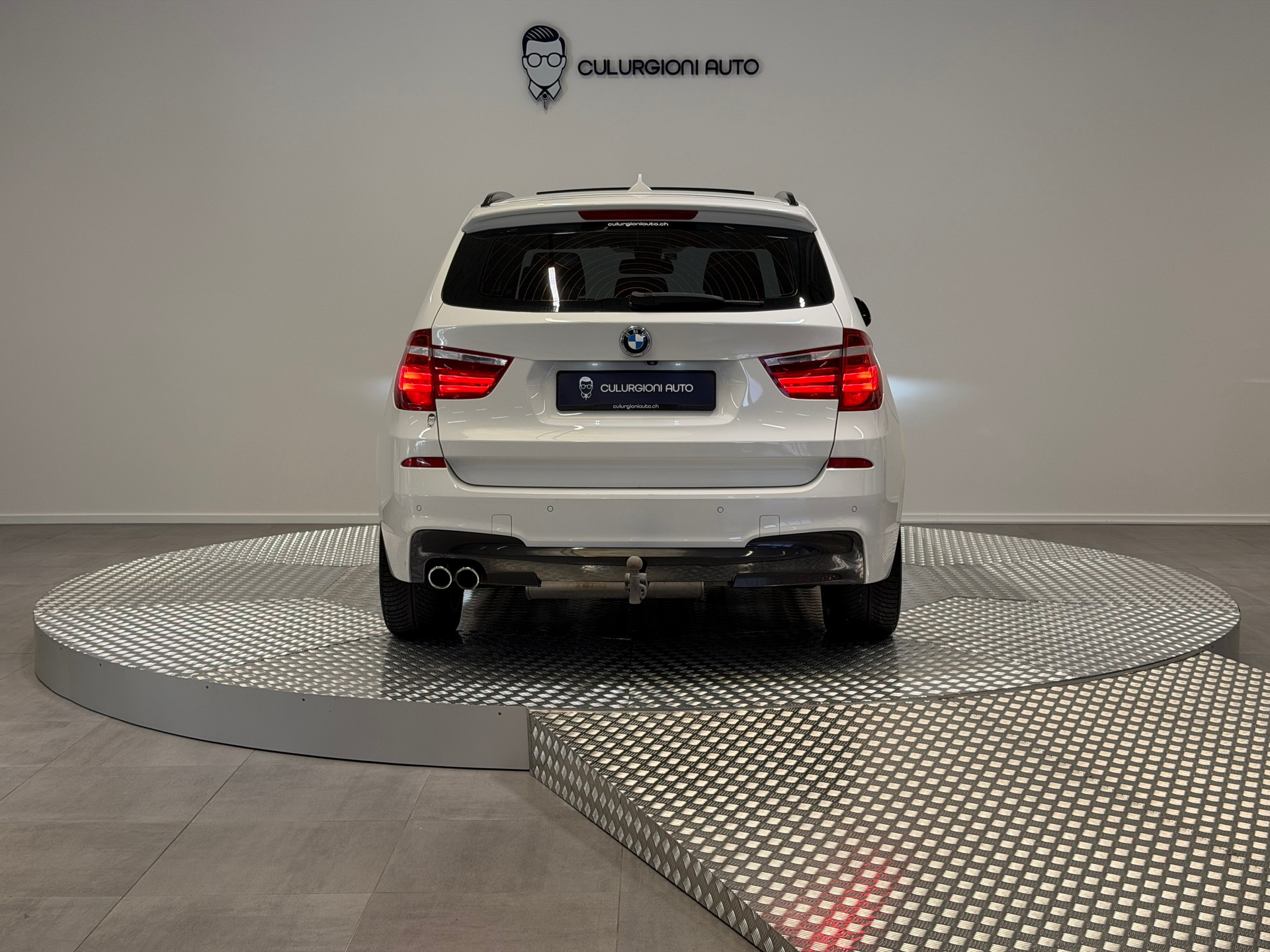 BMW X3 xDrive 35d M Sport Steptronic-showroom-element-3