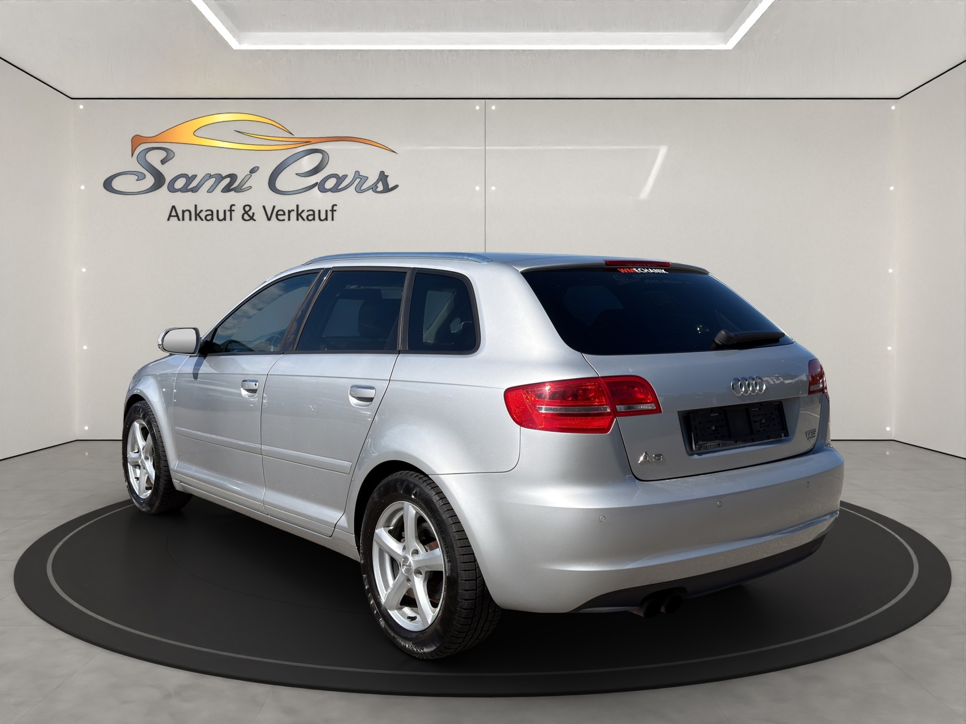 AUDI A3 Sportback 2.0 TFSI Ambition quattro S-tronic-showroom-element-2