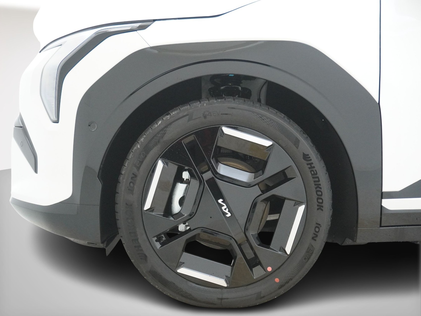 KIA EV3 81 kWh GT-Line 4x4-image-8