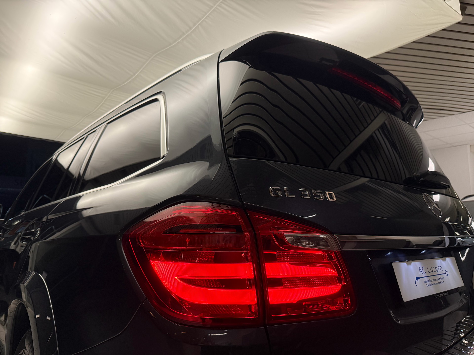 MERCEDES-BENZ GL 350 BlueTEC 4Matic 7G-TRONIC-image-31