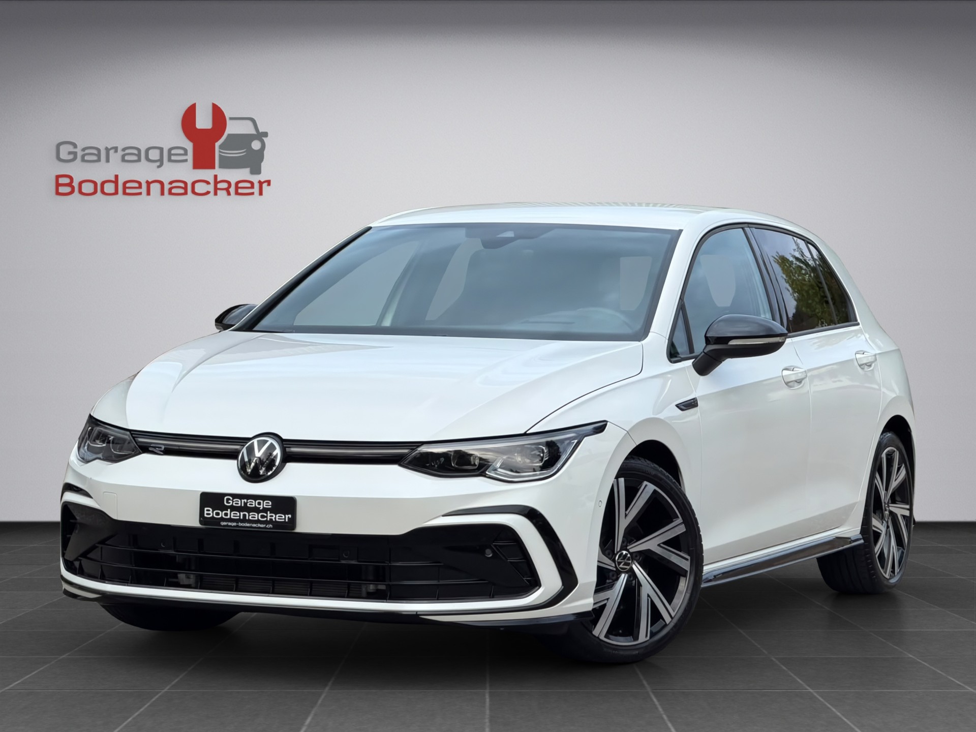 VW Golf 2.0 TDI R-Line DSG 4Motion * 150 PS * R Sport Line * Black Style Paket * Perlmutteffekt-Lackierung *-showroom-element-1