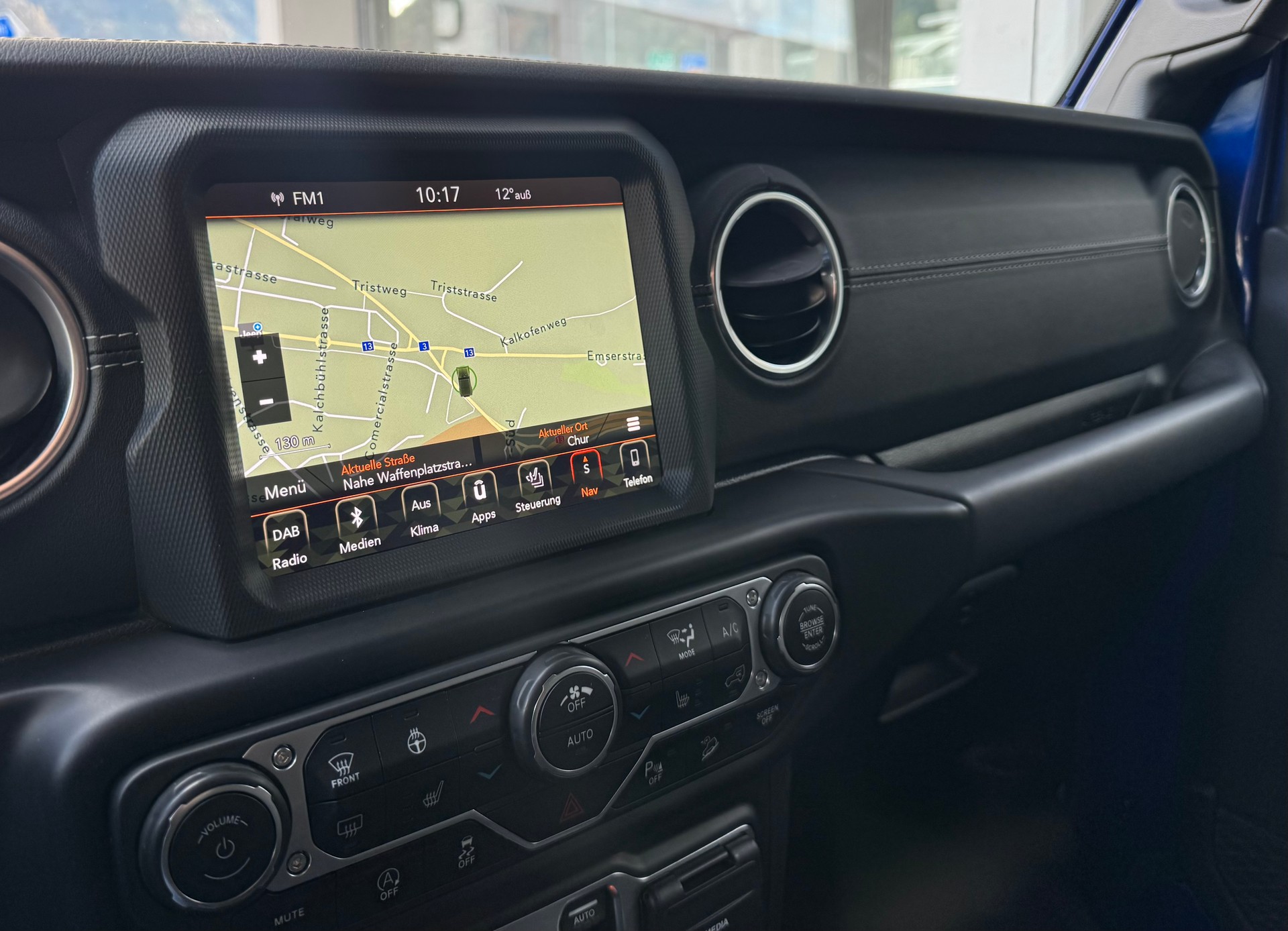 JEEP Wrangler 2.0 Unlimited Overland Automatic-image-14