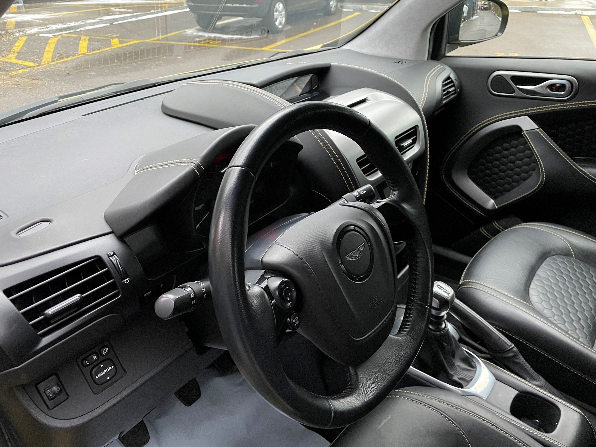 ASTON MARTIN Cygnet 1.33 Launch Ed.-image-9