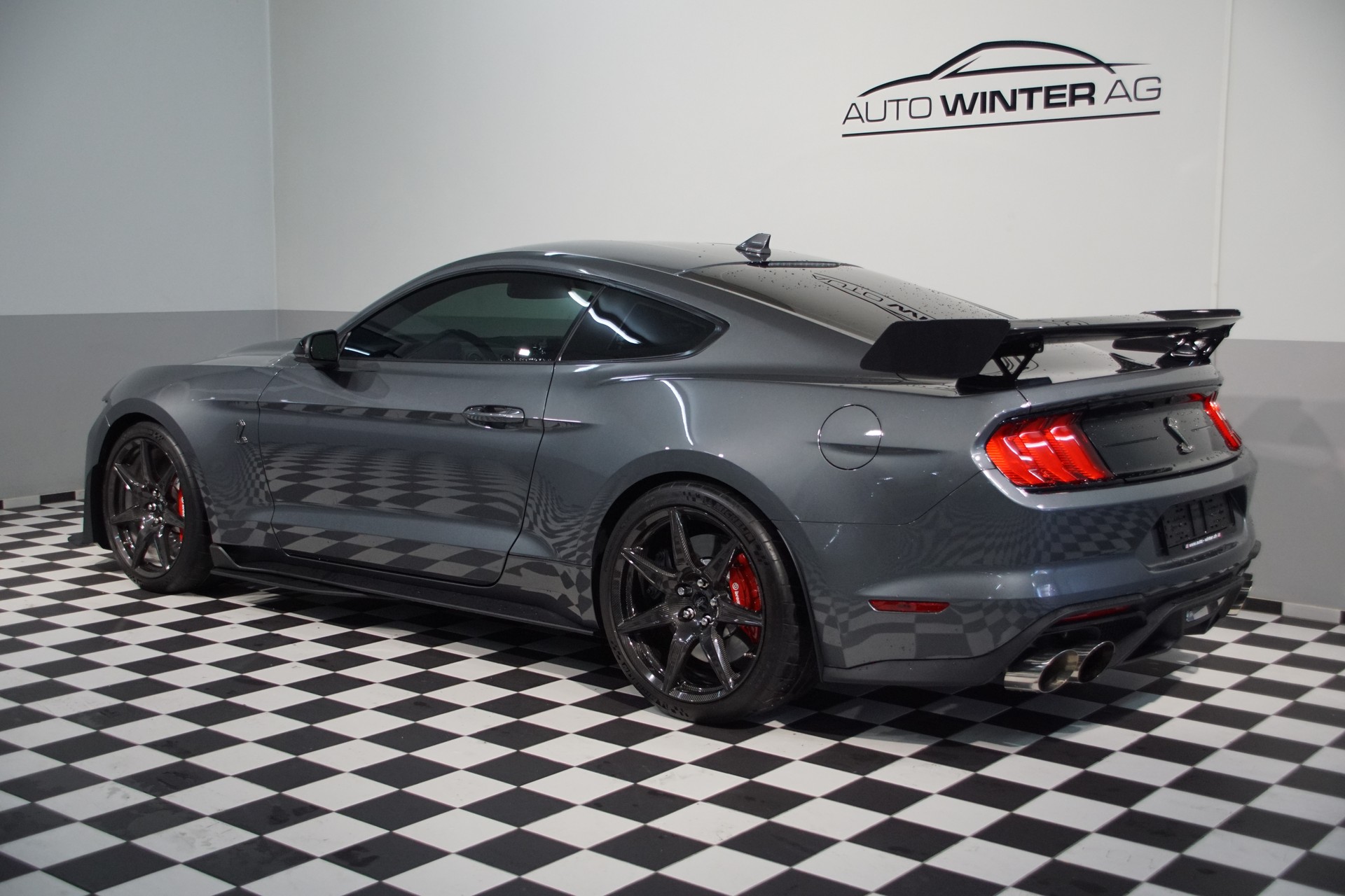 FORD Shelby GT 500 Carbon Fiber Track Pack-image-12