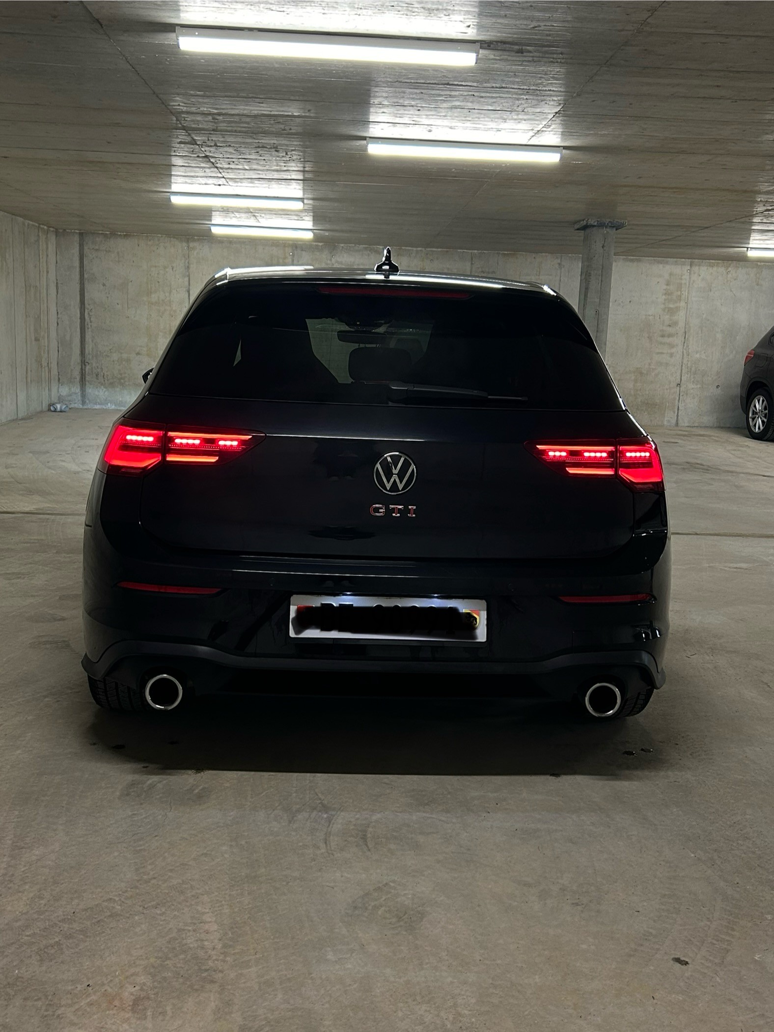 VW Golf 2.0 TSI GTI DSG-image-2