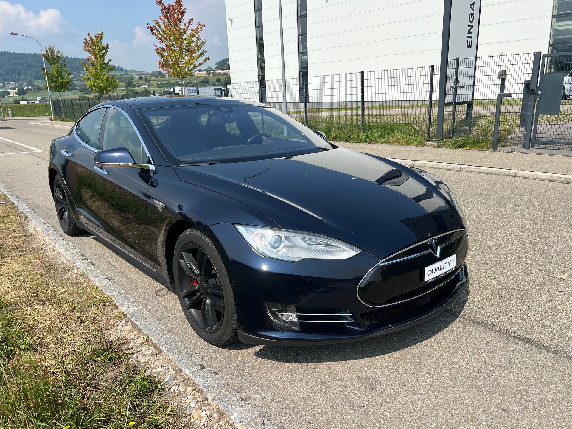 TESLA S85DP 4X4