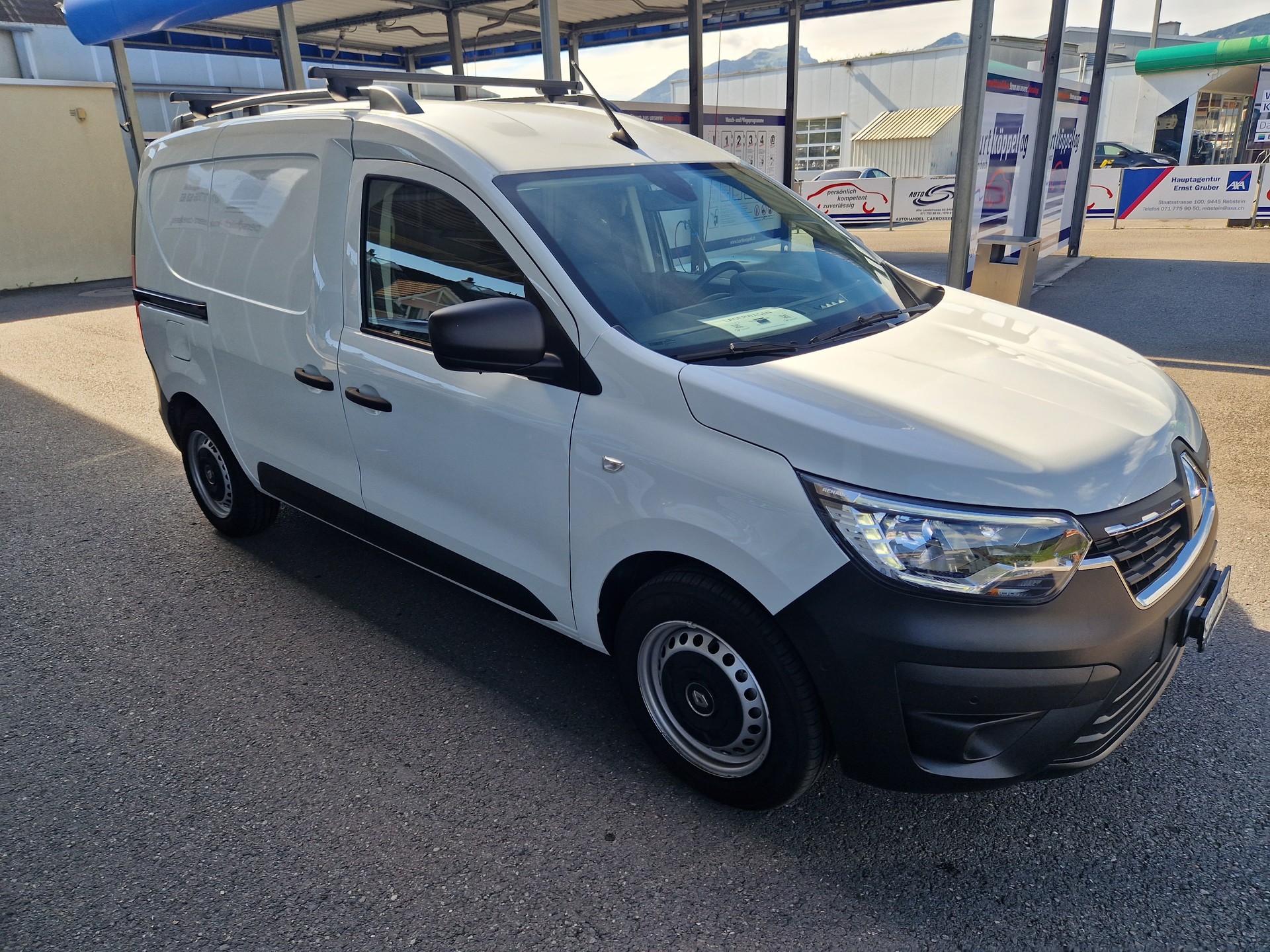 RENAULT EXPRESS Kaw. 1.3 TCe Blue 100-image-4