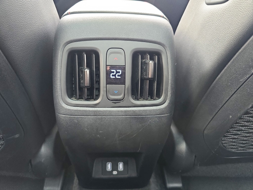 HYUNDAI Tucson 1.6 T-GDi HEV N-Line LUX.pack 4WD-image-30