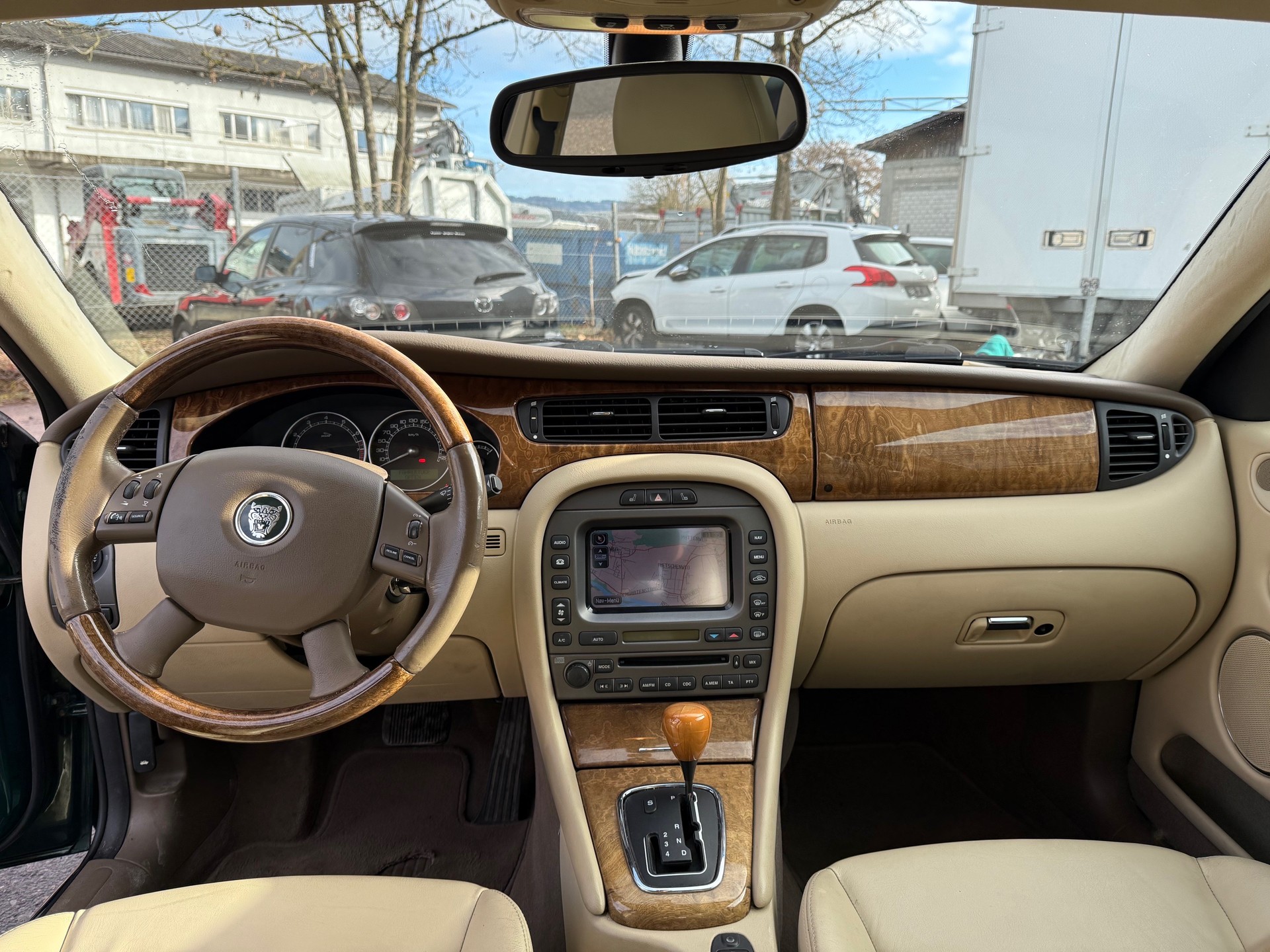 JAGUAR X-Type 3.0 V6 Traction4 Executive Limited-image-7