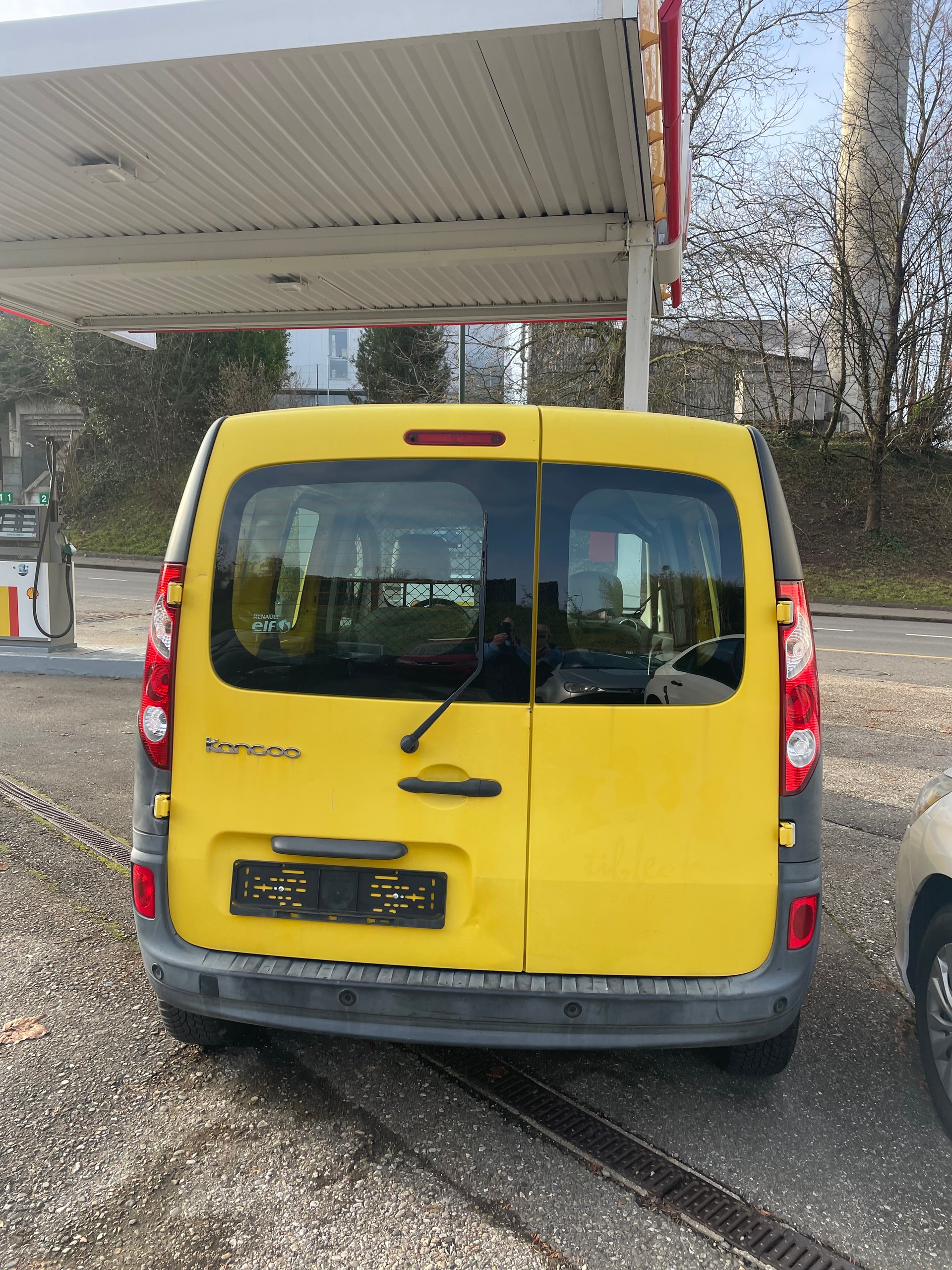 RENAULT Kangoo 1.6 105 Business A-image-3