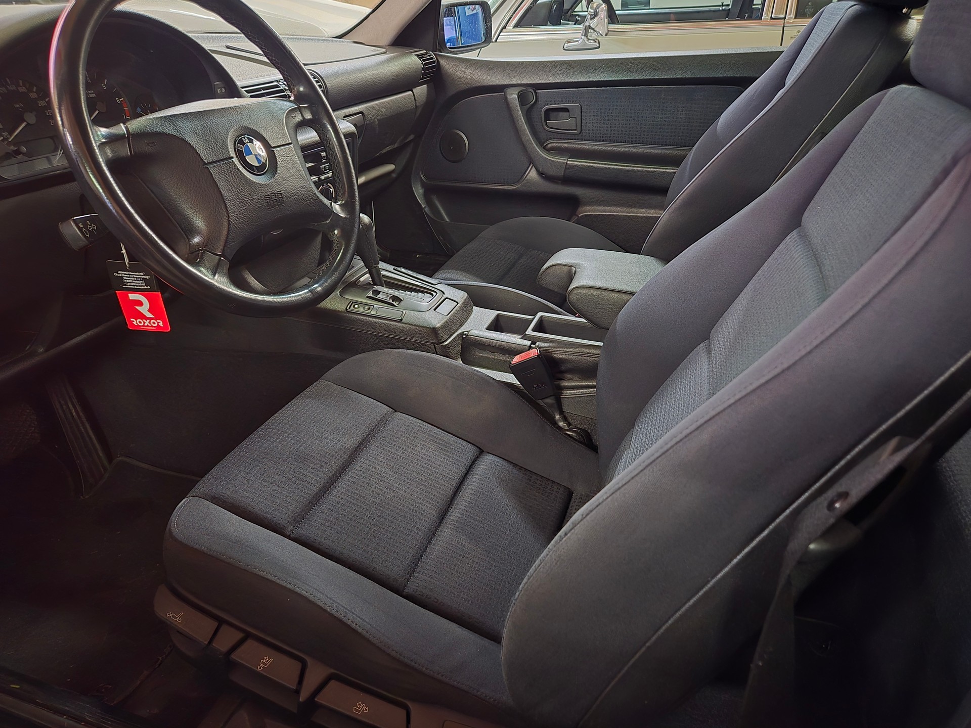 BMW 316i Compact Automat-image-5