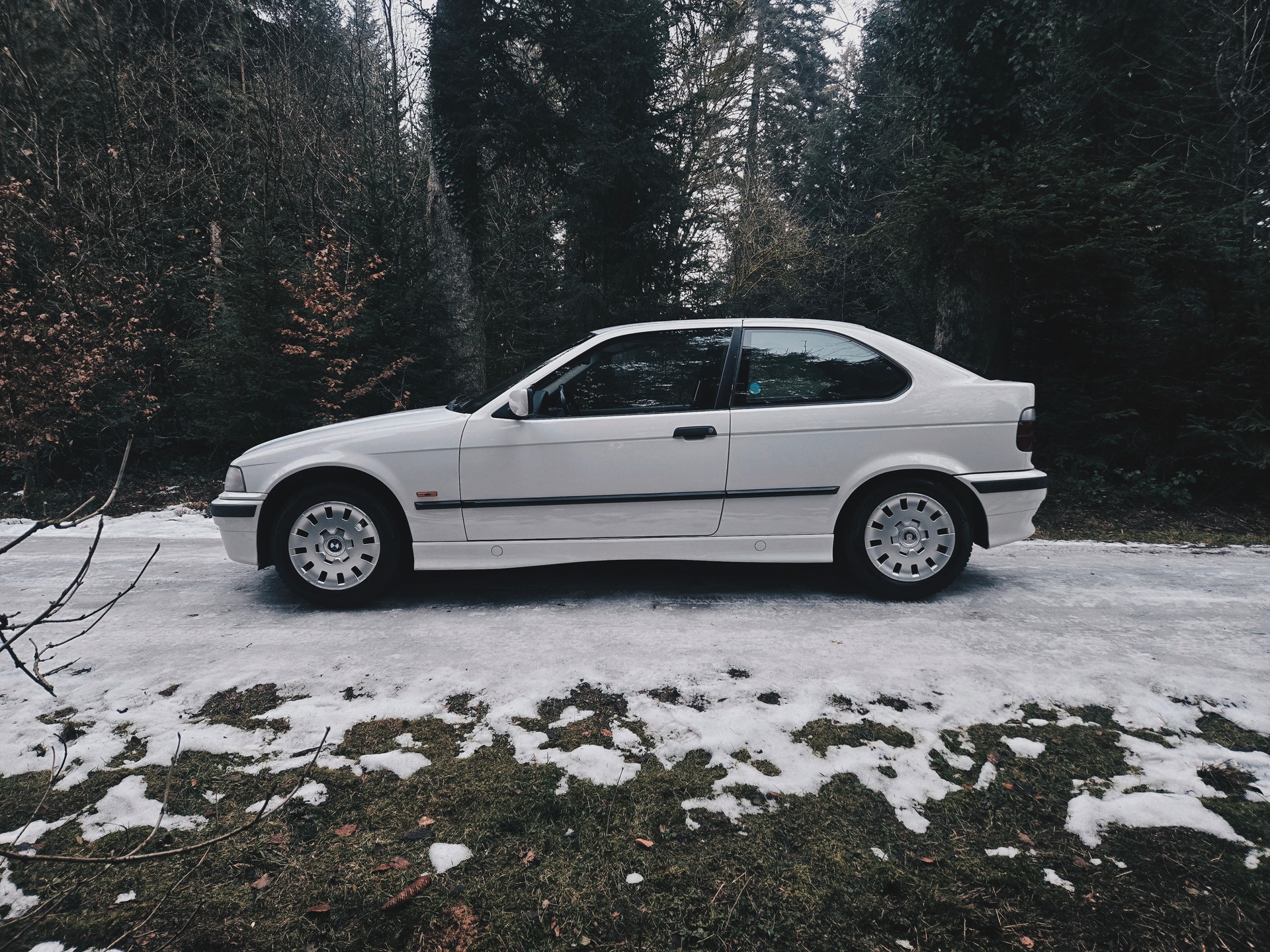 BMW 316i Compact Automat-image-6
