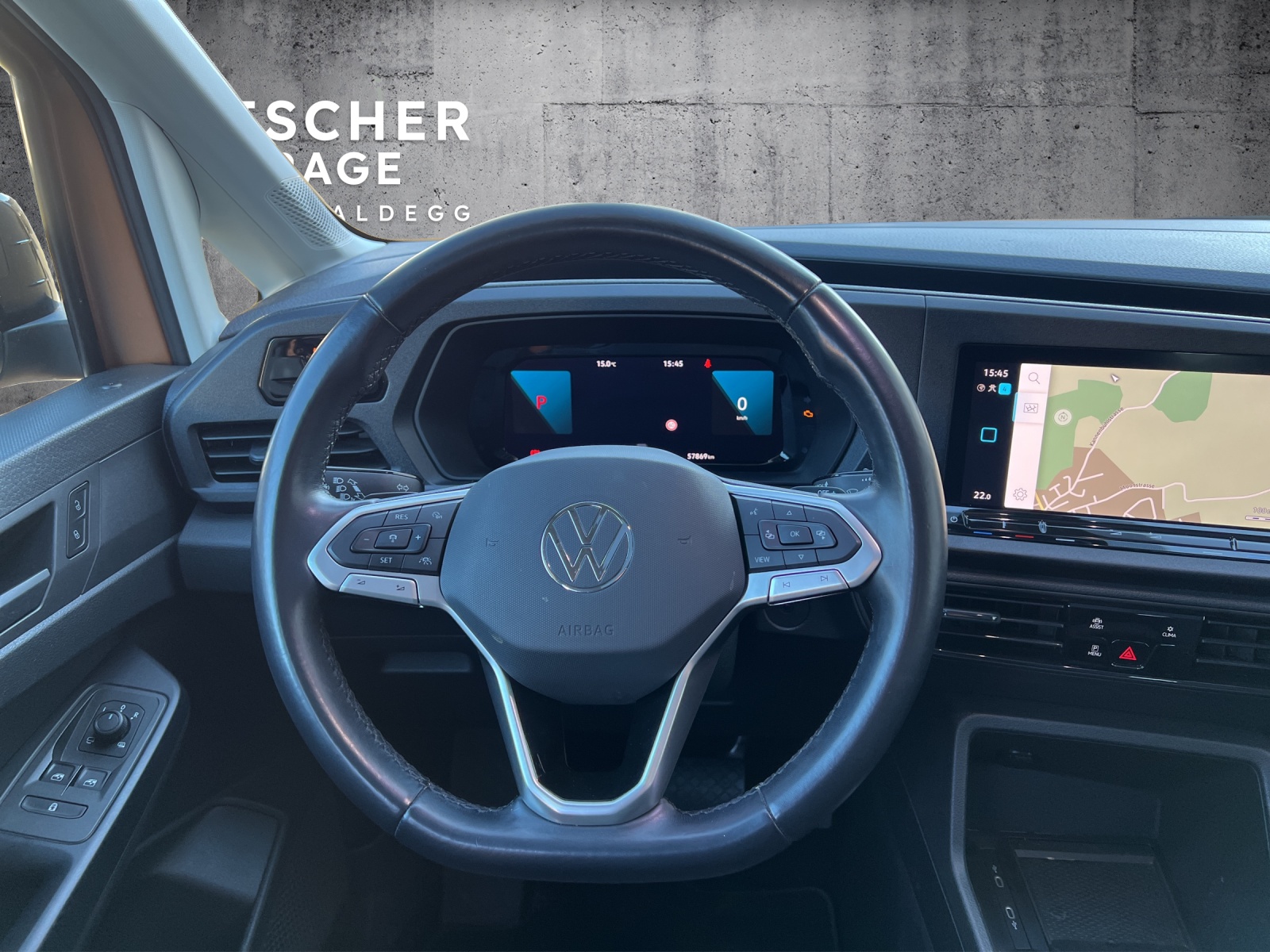 VW Caddy 2.0 TDI Liberty DSG-image-9