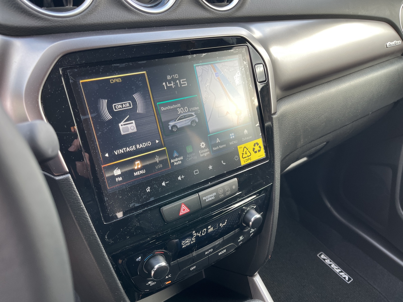 SUZUKI Vitara 1.4 T Compact+ Hybrid 4x4-image-12