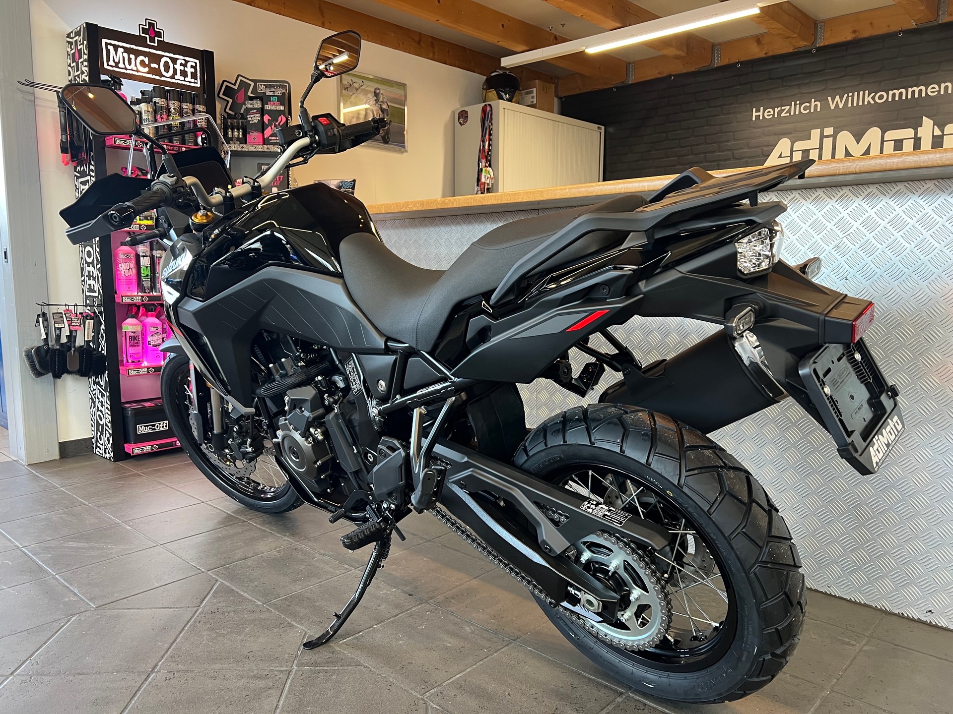 SUZUKI DL 800-image-1