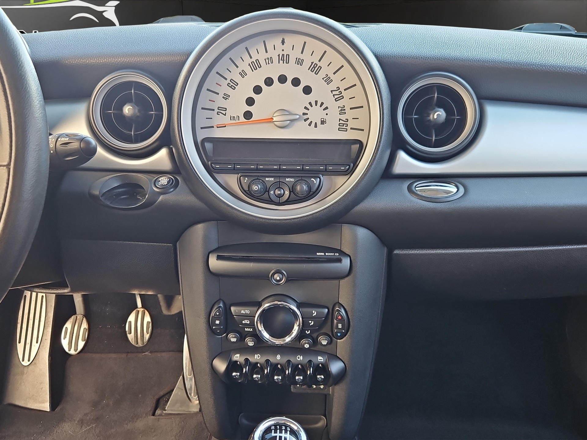 MINI Cooper S-image-9
