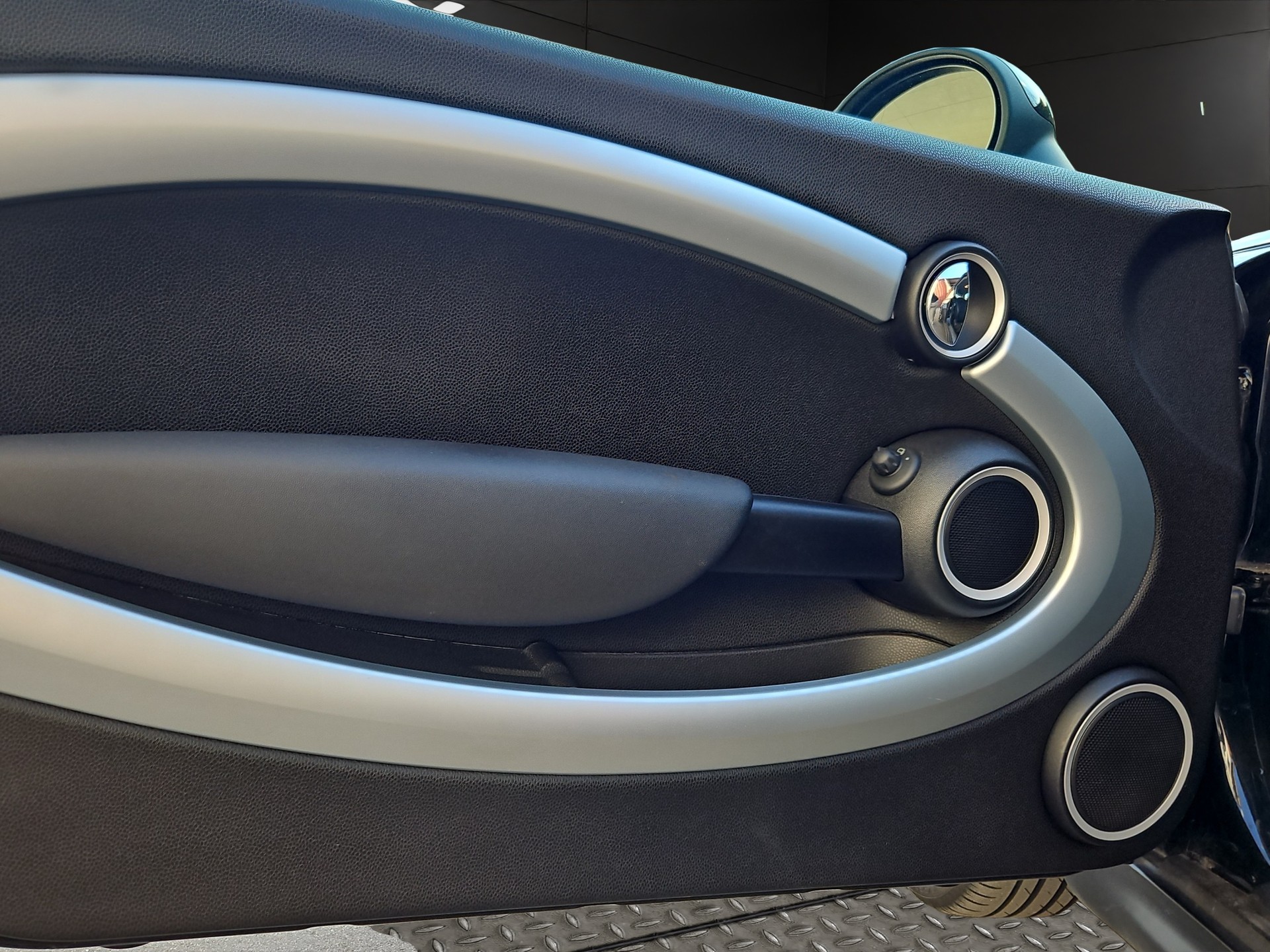 MINI Cooper S-image-7