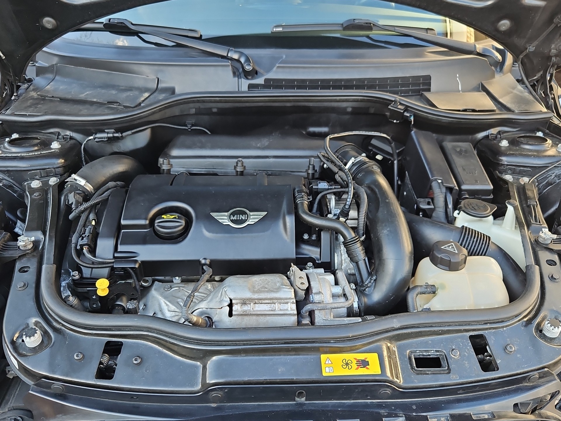 MINI Cooper S-image-15