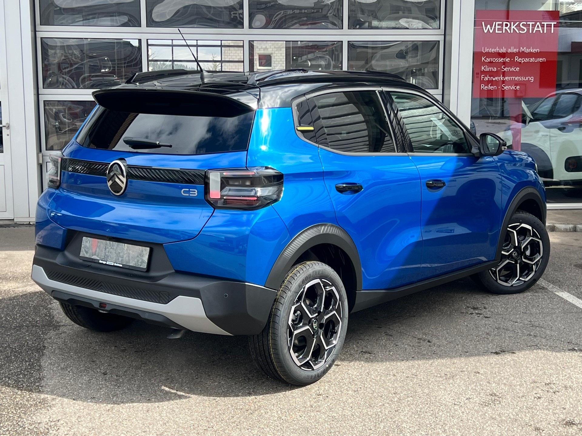 CITROEN C3 1.2 Hybrid Edition Tricolore-image-5