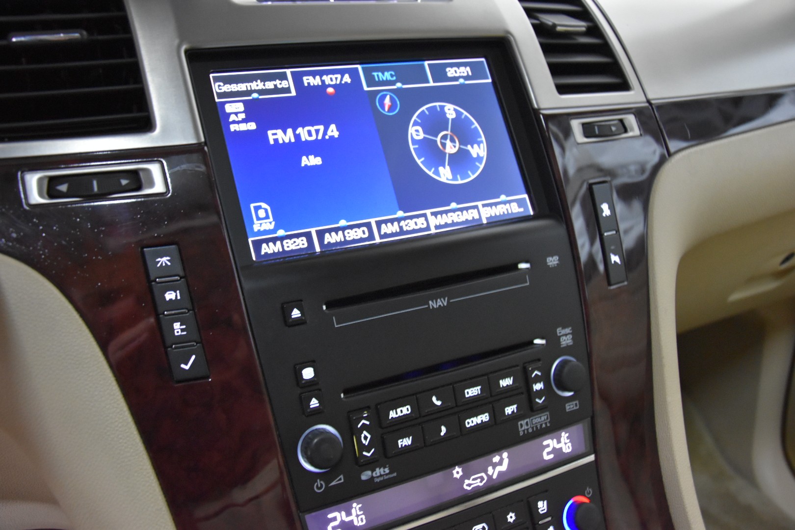 CADILLAC Escalade 6.2 Sport Luxury-image-9
