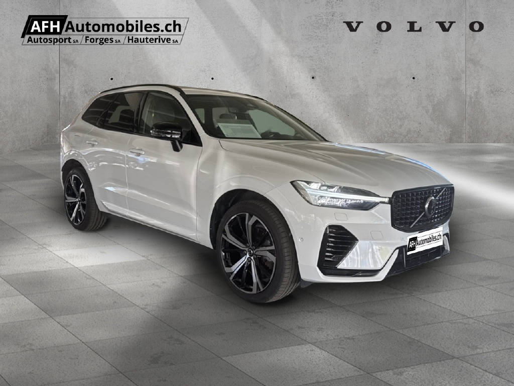 VOLVO XC60 2.0 T6 TE Ultimate Dark eAWD-image-14