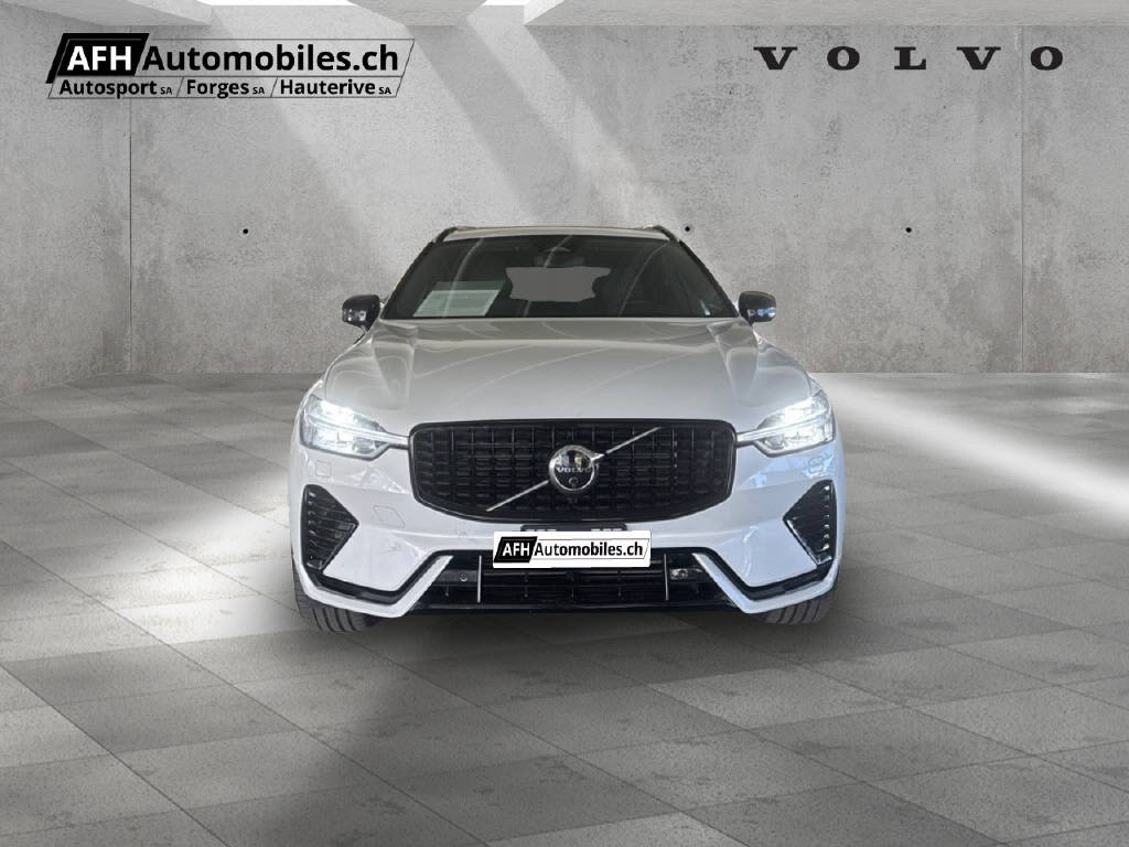 VOLVO XC60 2.0 T6 TE Ultimate Dark eAWD-image-15