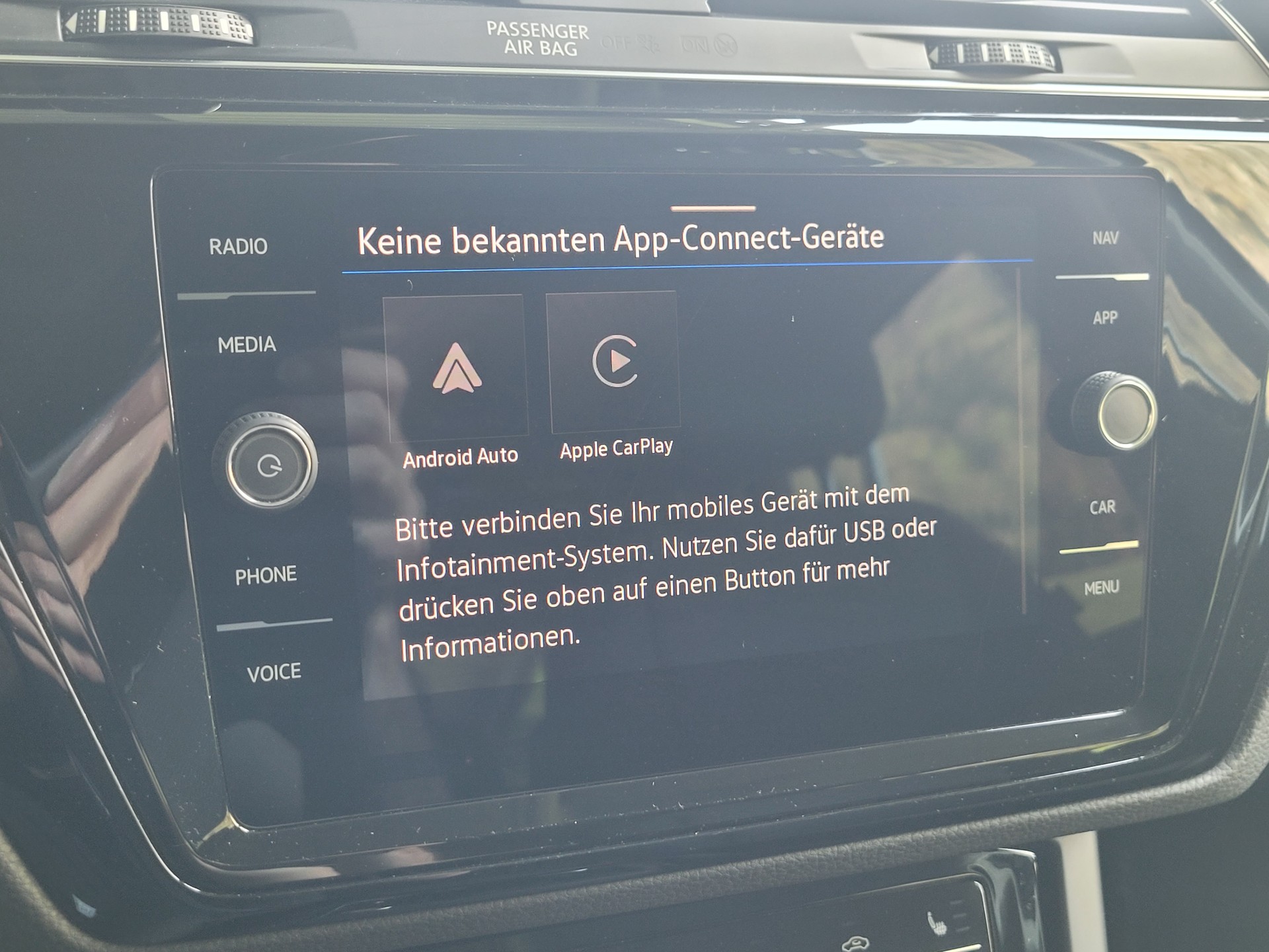 VW Touran 1.5 TSI EVO Comfortline United DSG *inkl. Garantie+7-Plätzer+Family Pack*-image-13