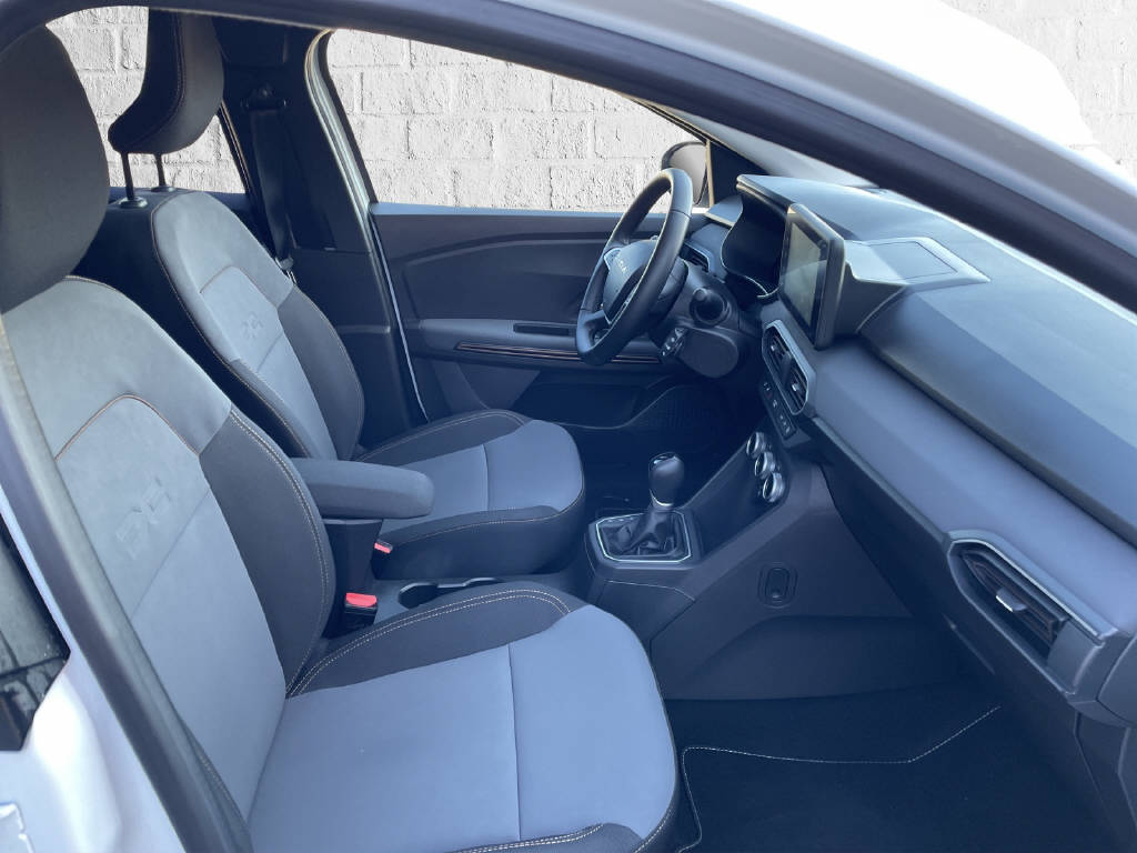 DACIA Jogger 1.6 Hybrid Extreme-image-10