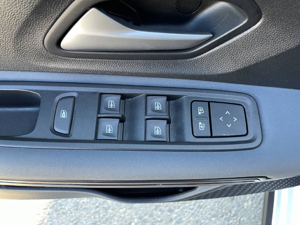 DACIA Jogger 1.6 Hybrid Extreme-image-12