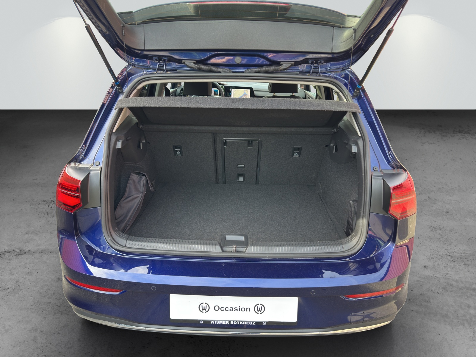 VW Golf 1.5 eTSI mHEV ACT Style DSG-image-9