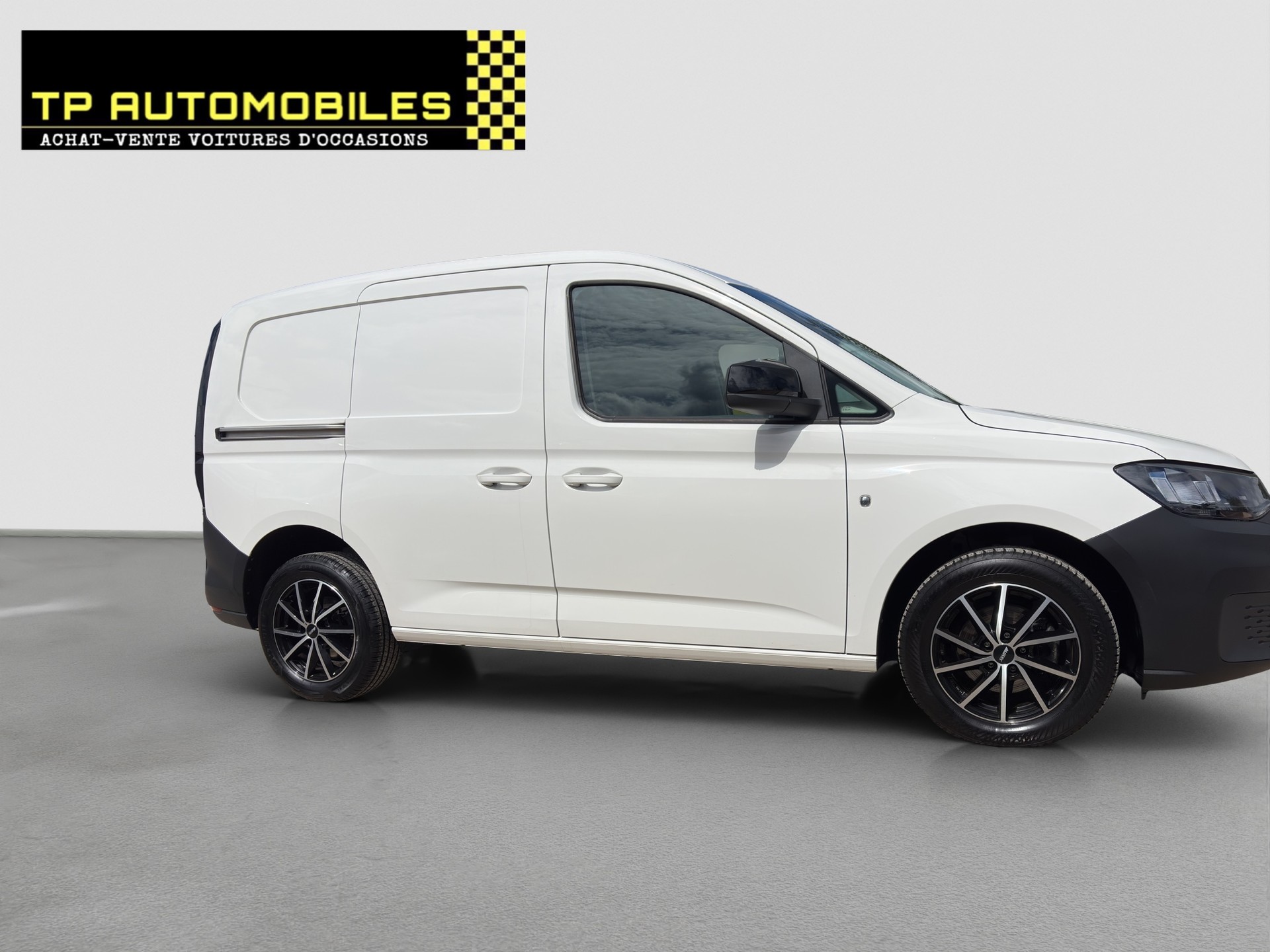 VW Caddy Cargo 2.0TDI Entry-image-3