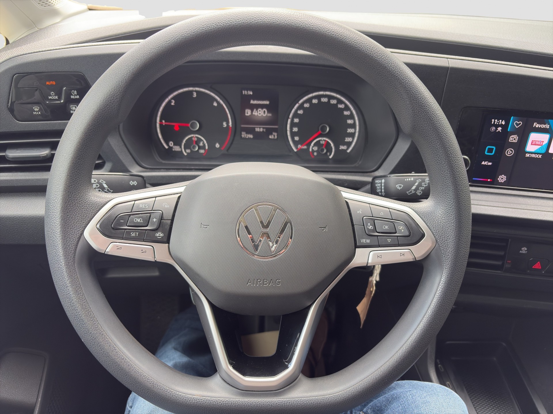 VW Caddy Cargo 2.0TDI Entry-image-12