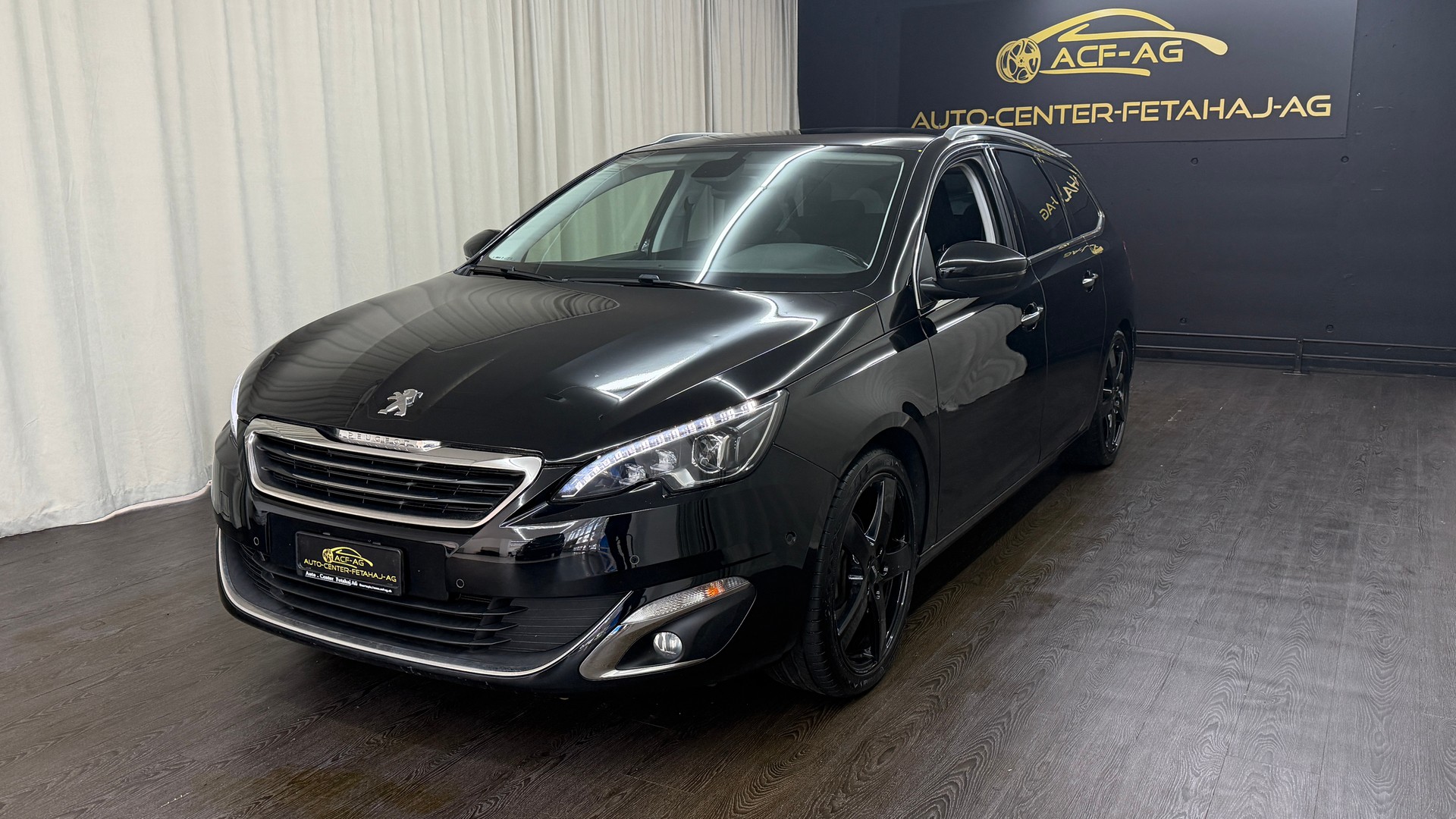 PEUGEOT 308 SW 1.2 THP Allure Automatic-image-0