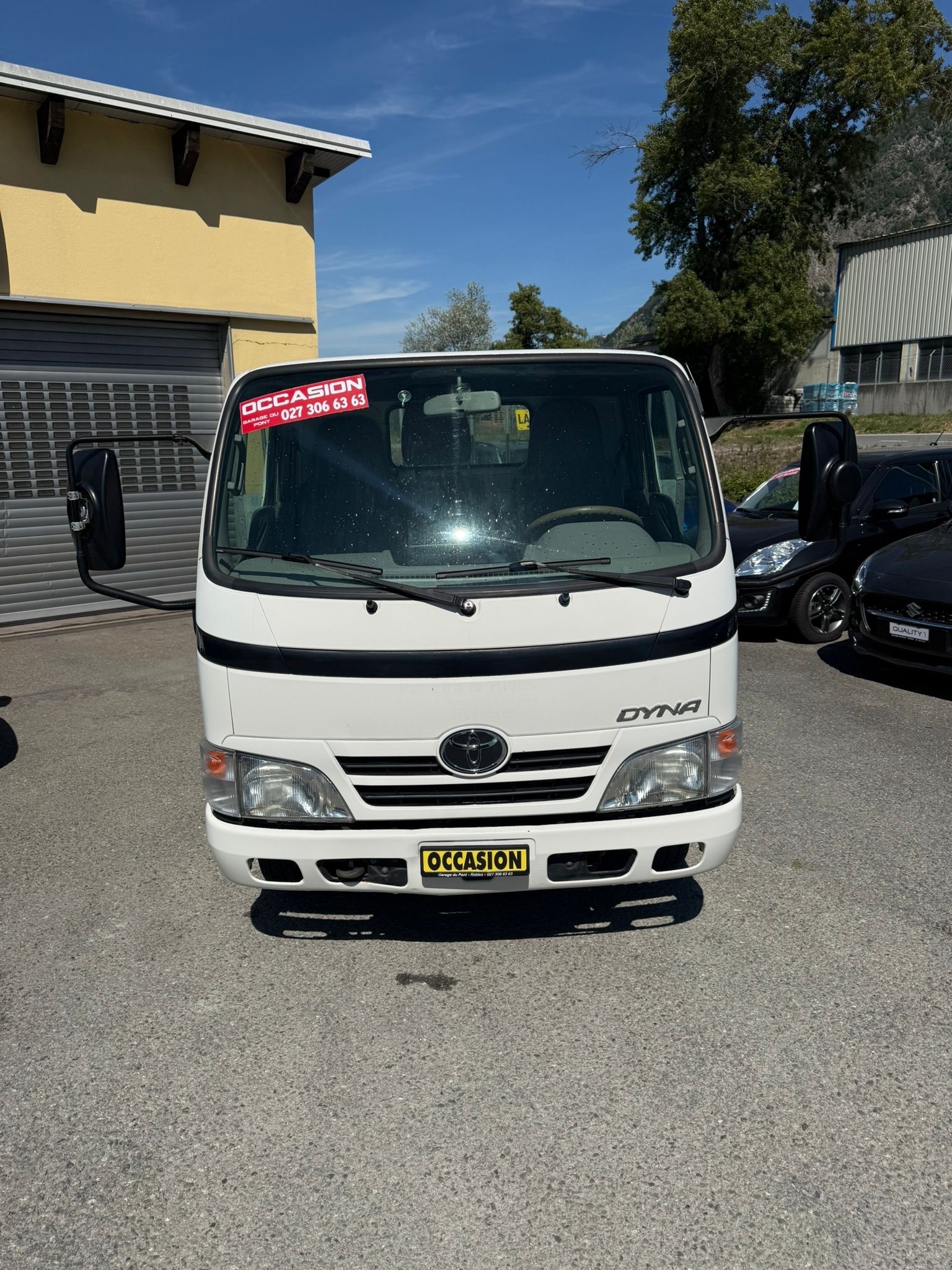 TOYOTA Dyna 150 SWB