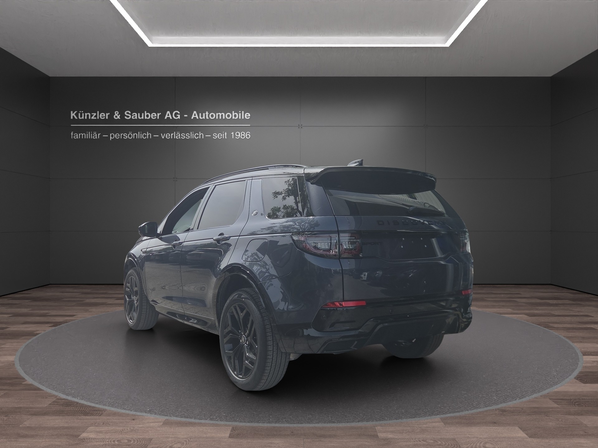 LAND ROVER Discovery Sport P270e 1.5 PHEV Landmark AT8-image-14