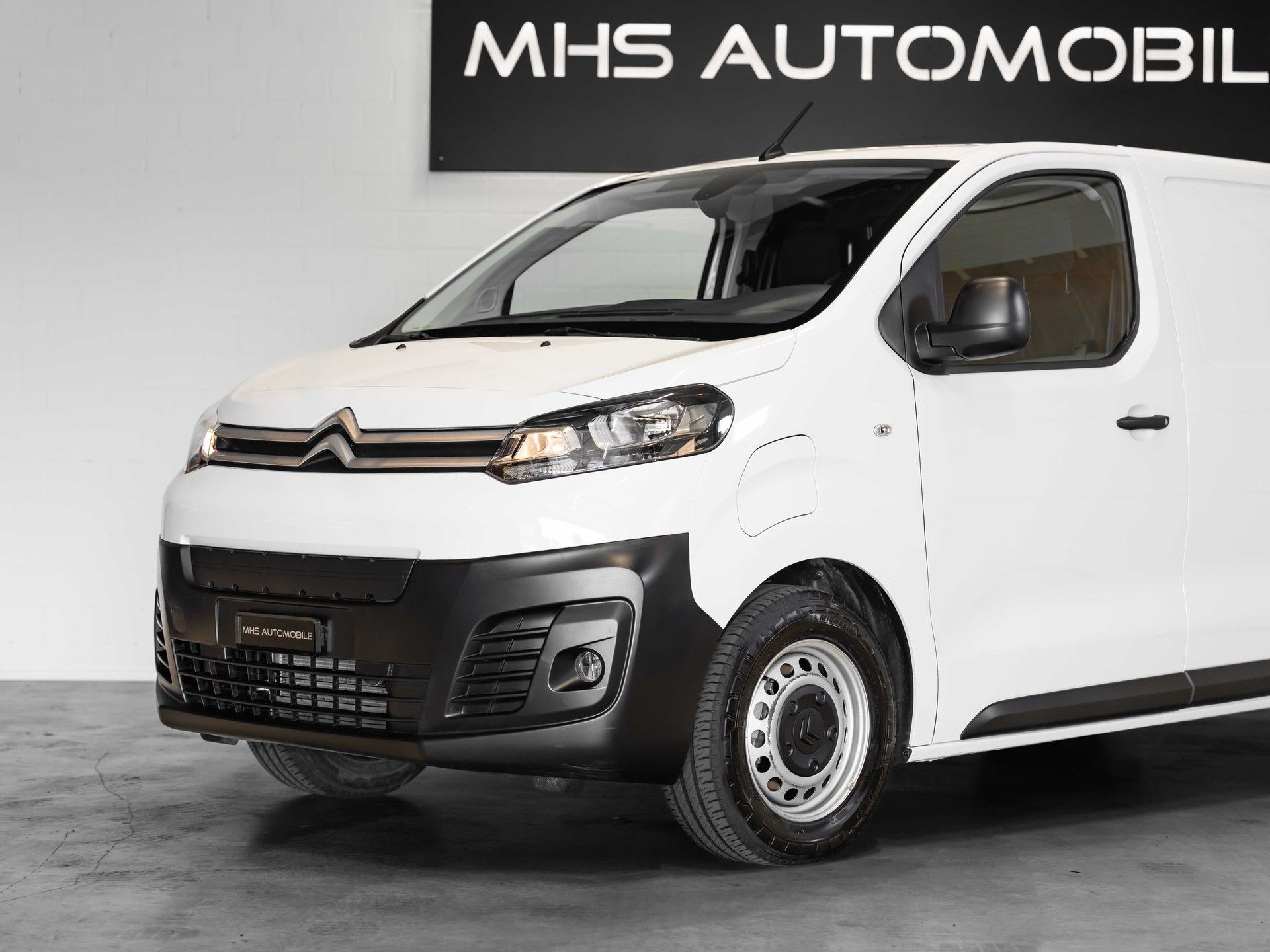 CITROEN e-Jumpy M 50kWh-image-10