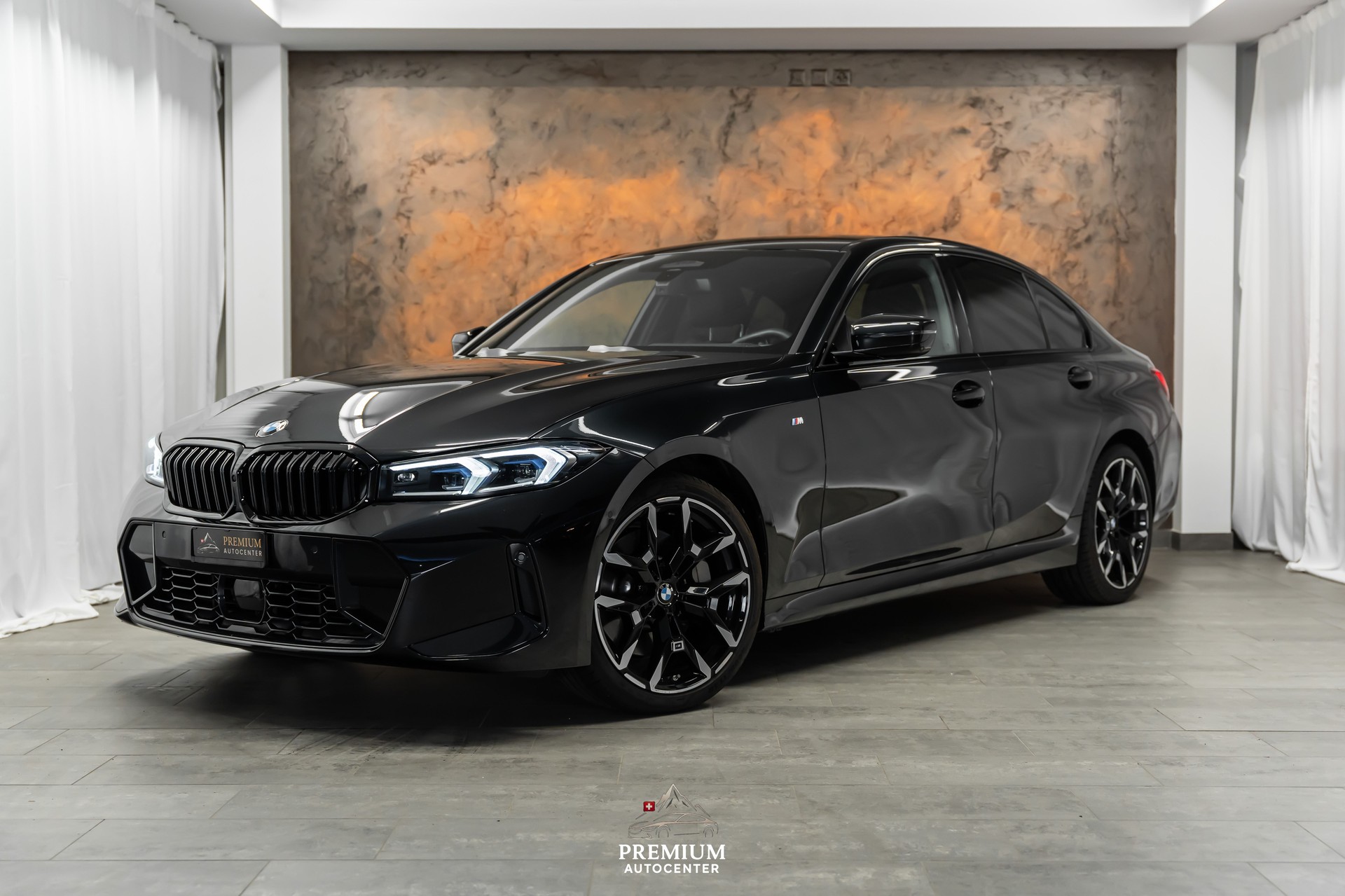 BMW 330i xDrive Steptronic M Sport *Facelift*Laser*Leder*Fahrassist*360°*