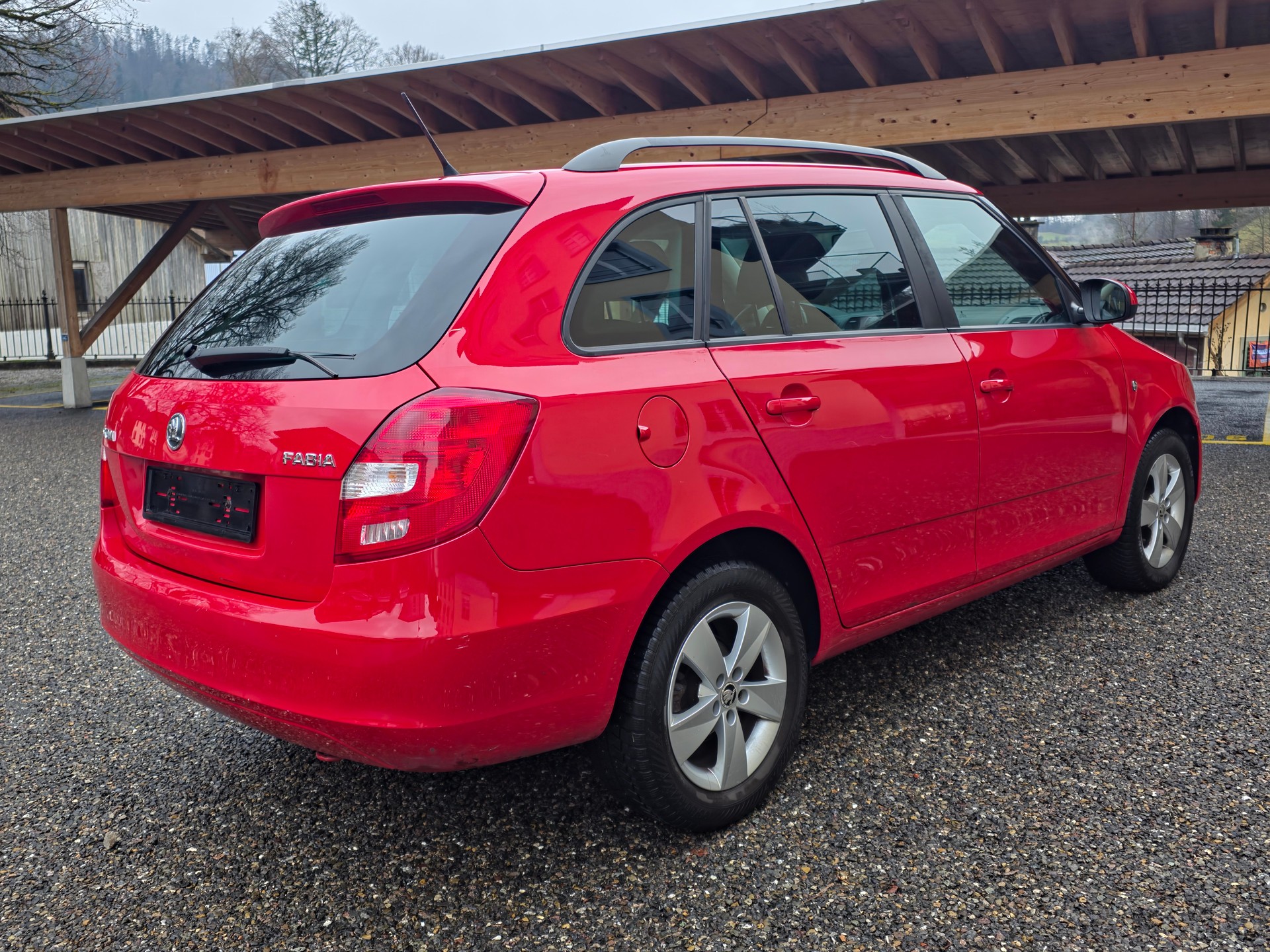 SKODA Fabia 1.2 TSI Ambition Plus-showroom-element-2