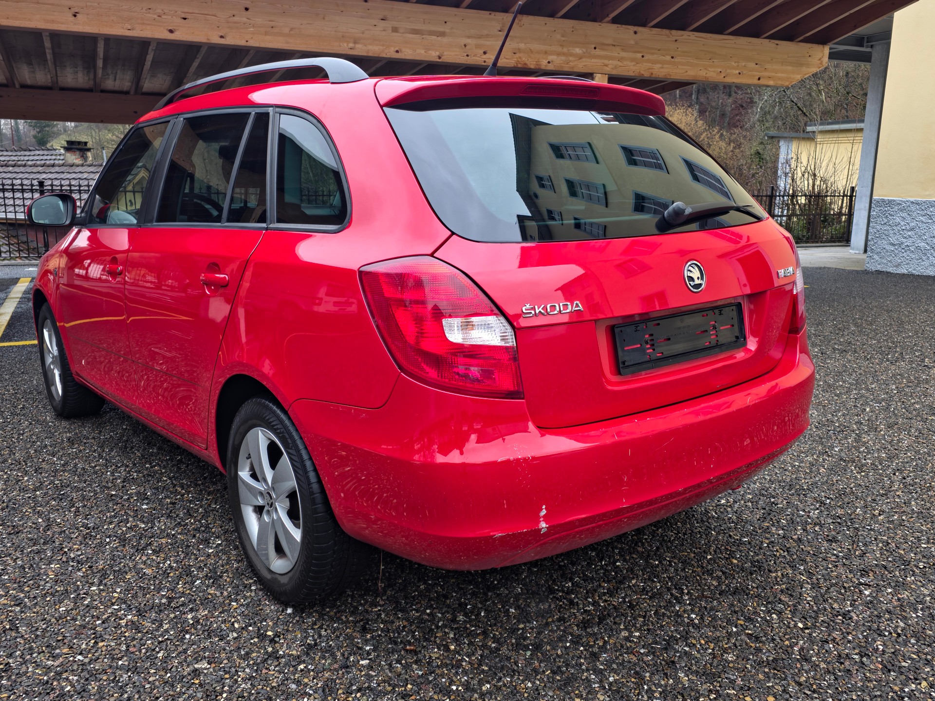 SKODA Fabia 1.2 TSI Ambition Plus-showroom-element-3