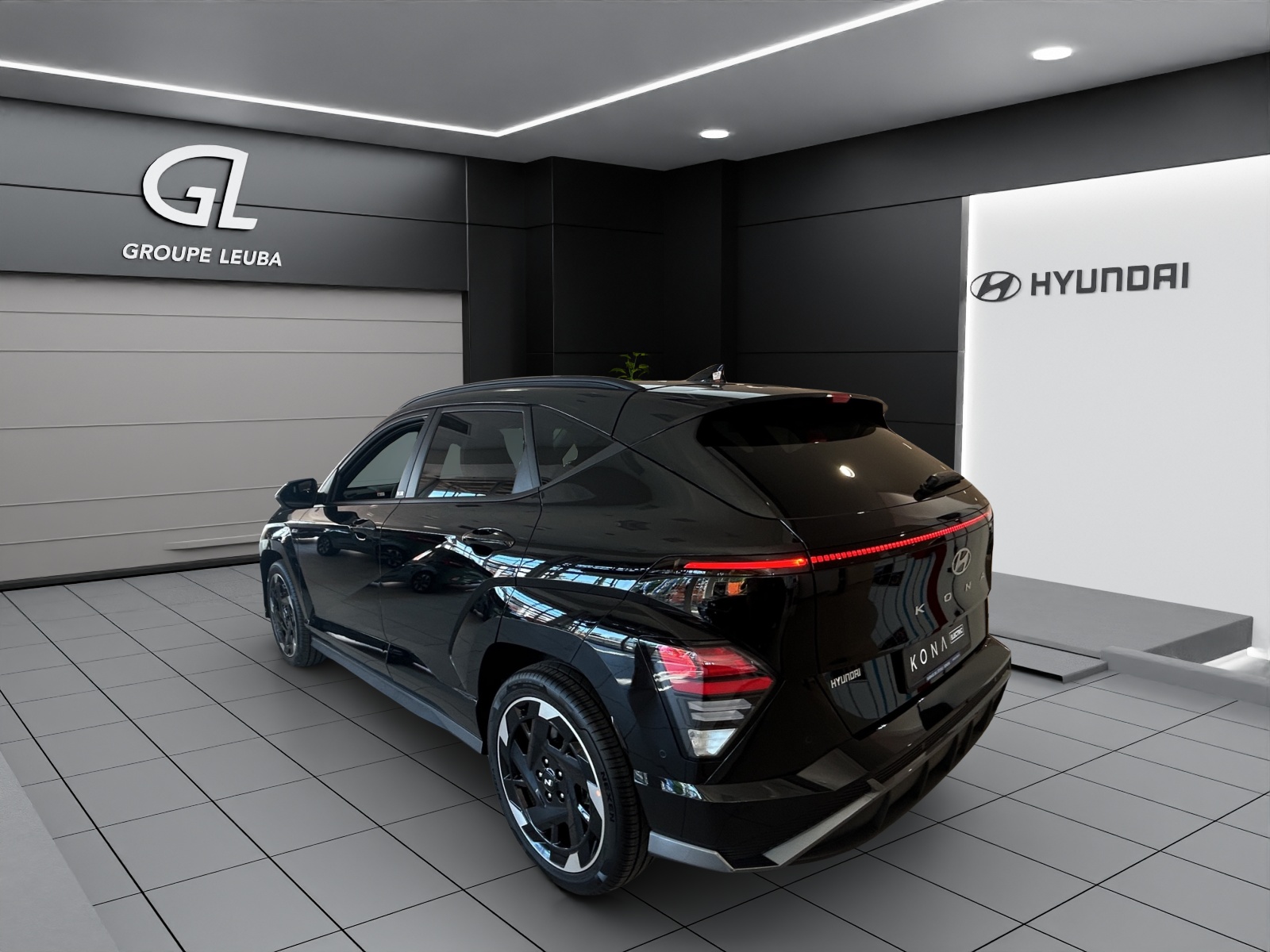 HYUNDAI Kona EV 65.4 kWh N Line-showroom-element-3