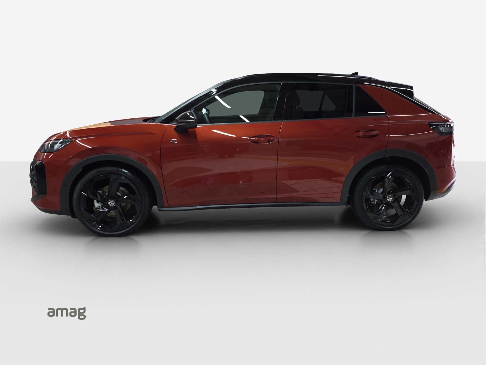VW T-Roc 1.5 eTSI mHEV R-Line DSG-showroom-element-1