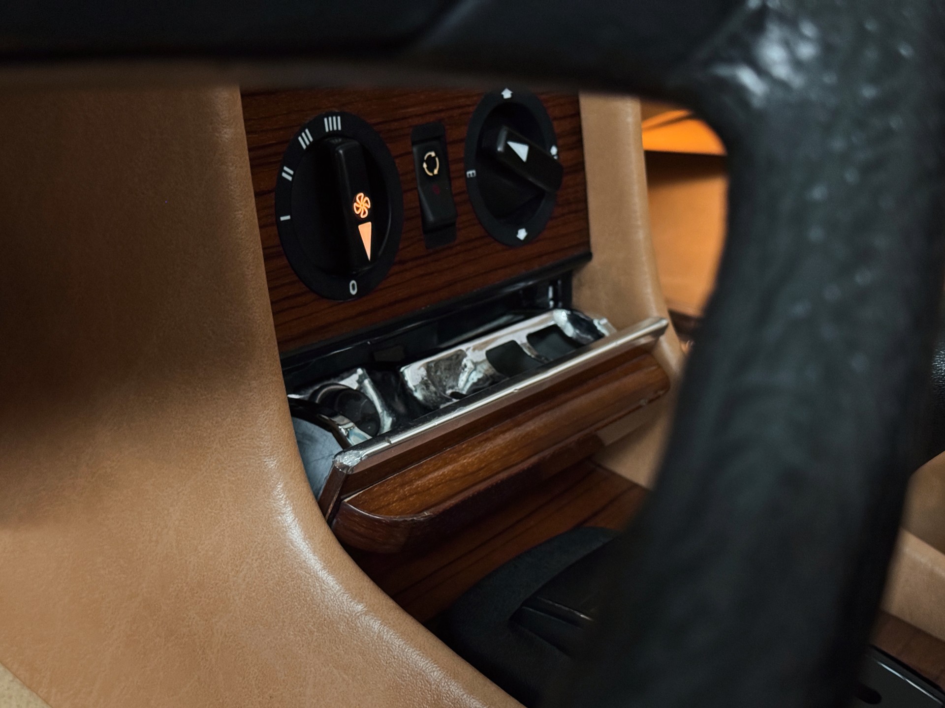 MERCEDES-BENZ SL 500-image-26