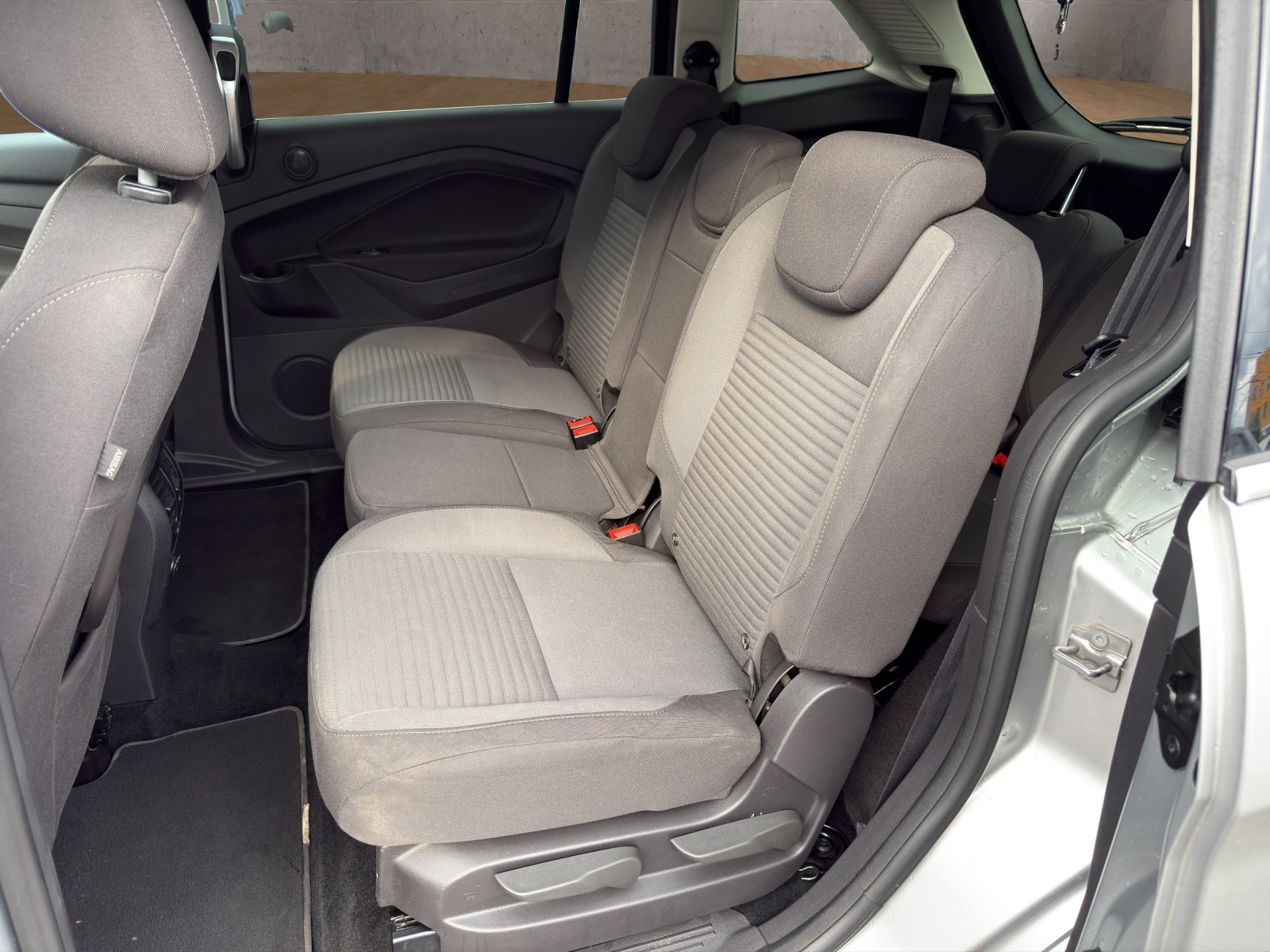 FORD GrC-Max 2.0 TDCi Titanium PowerShift Automat-image-9