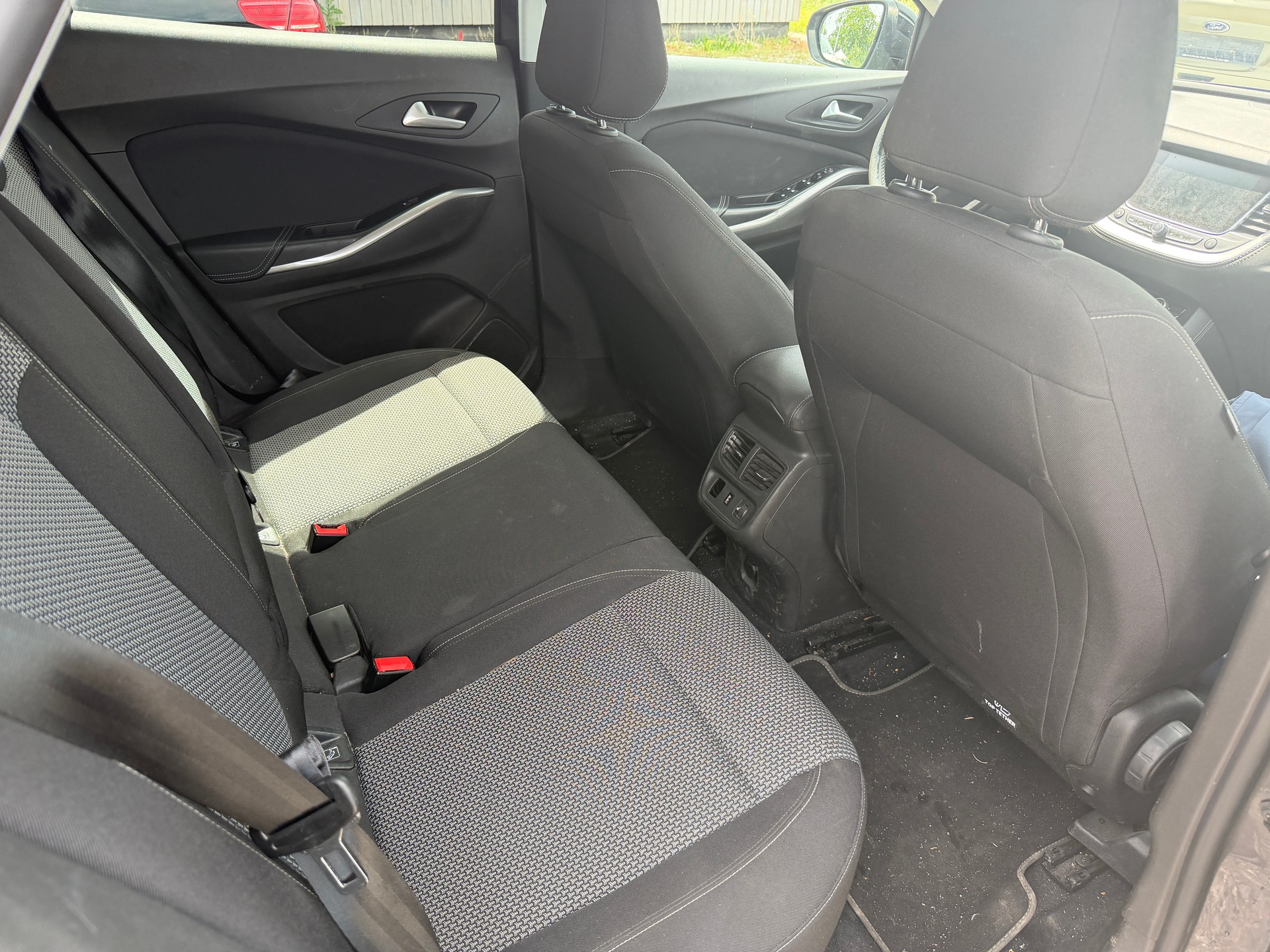 OPEL Grandland X 1.2i TP Excellence Automatik-image-5