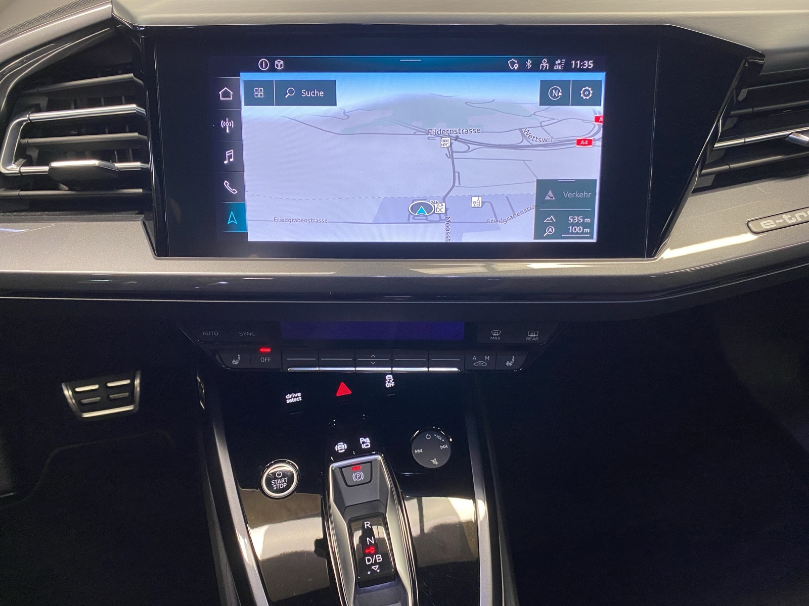 AUDI Q4 Sportback e-tron 50 quattro-image-10