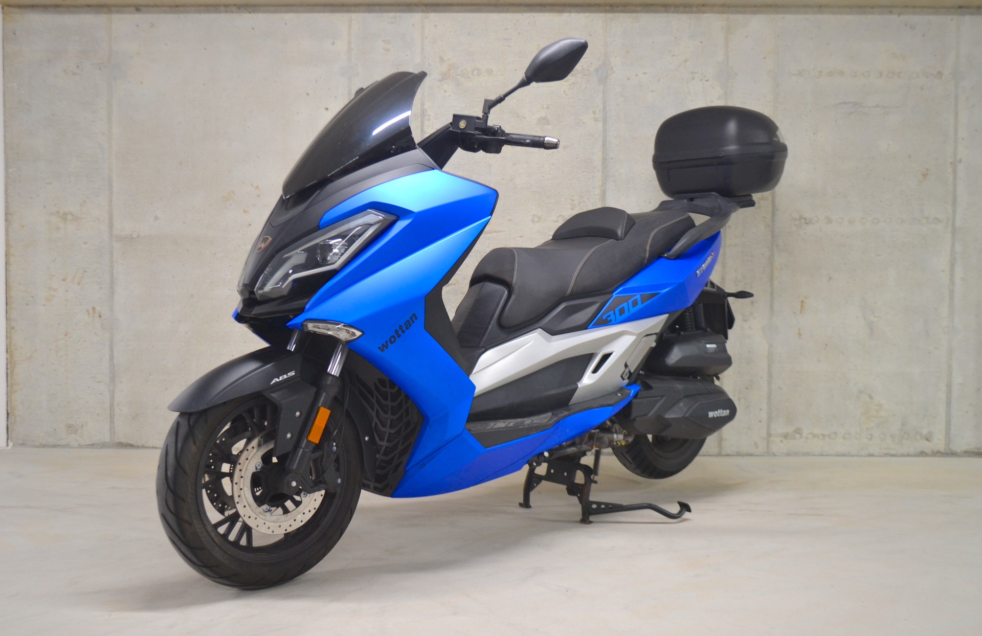 WOTTAN Wottan Strom 300-image-1
