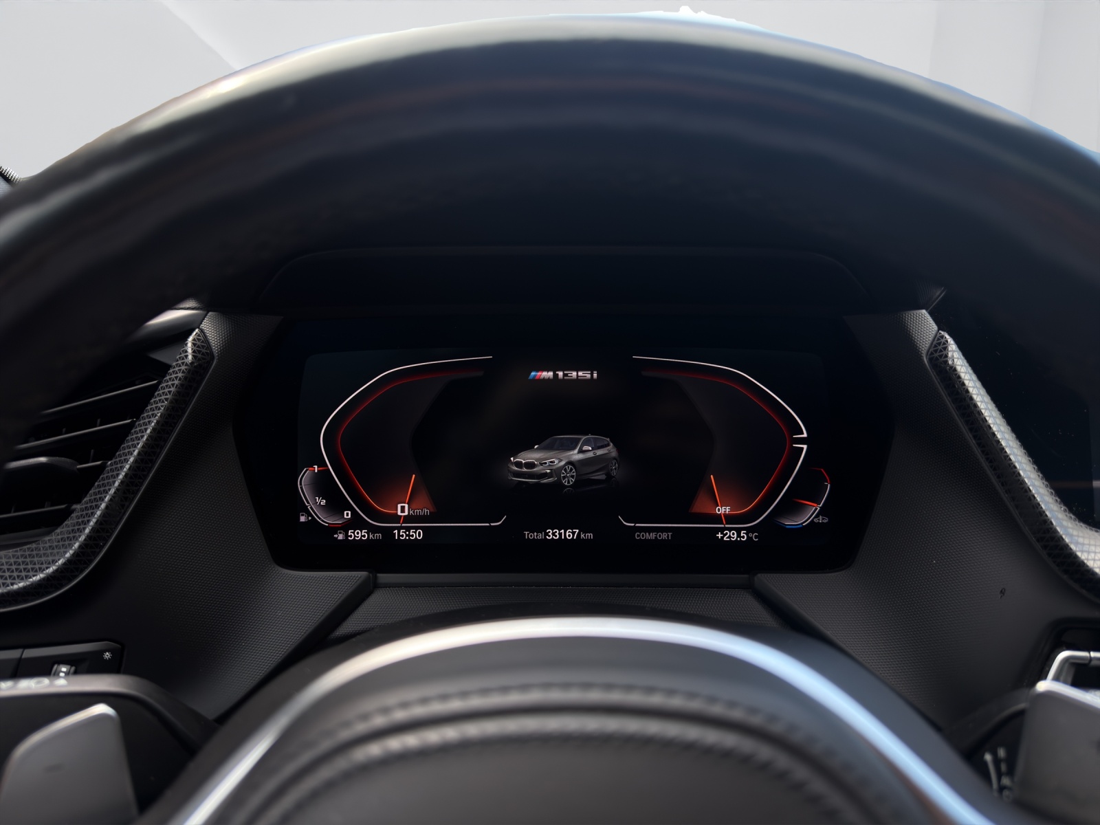 BMW M135i xDrive-image-18