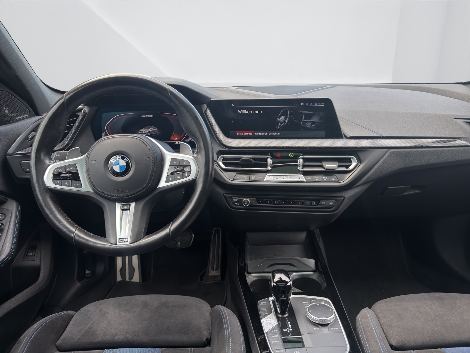 BMW M135i xDrive-image-15