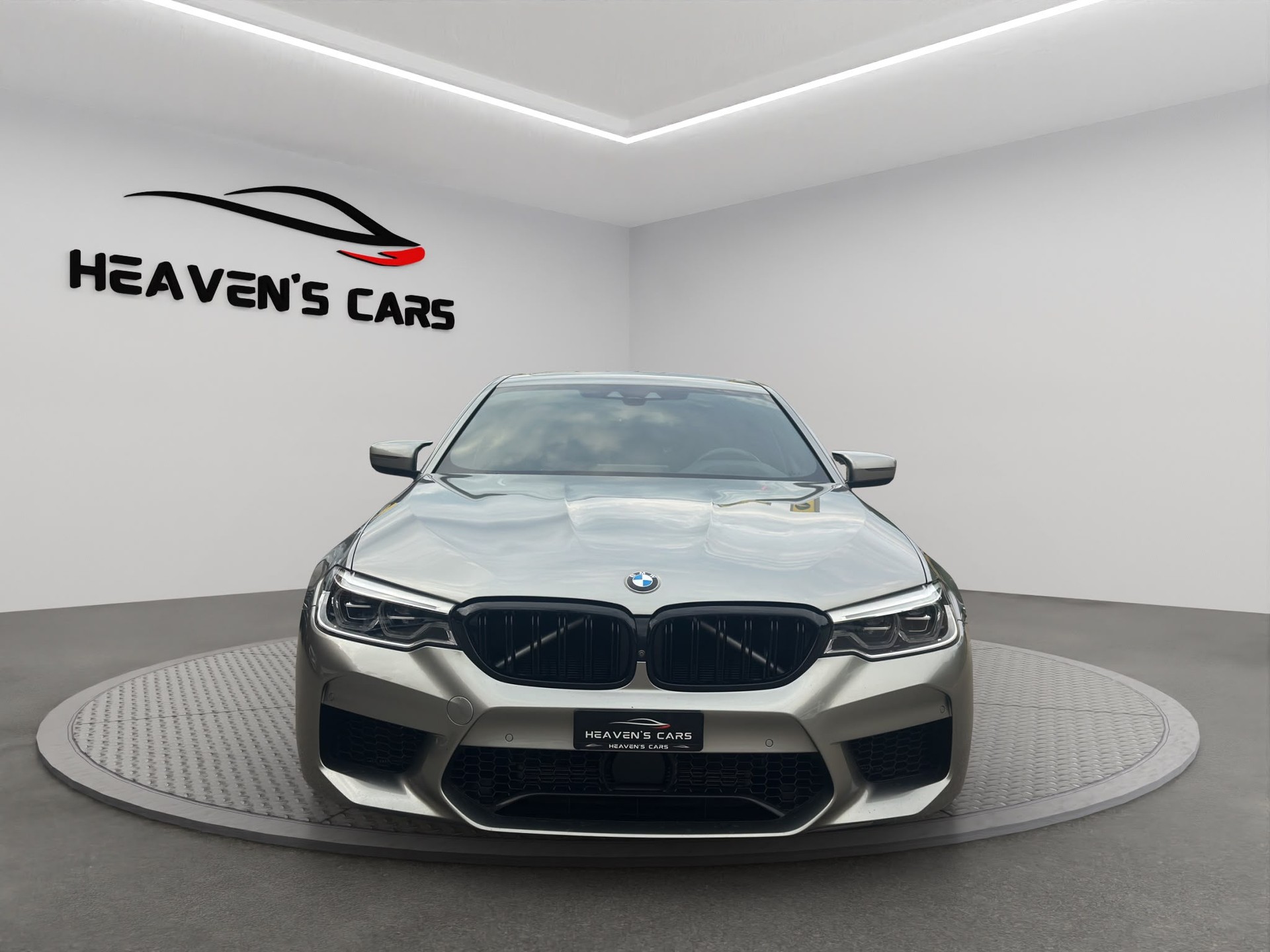 BMW M5 xDrive Drivelogic-showroom-element-1
